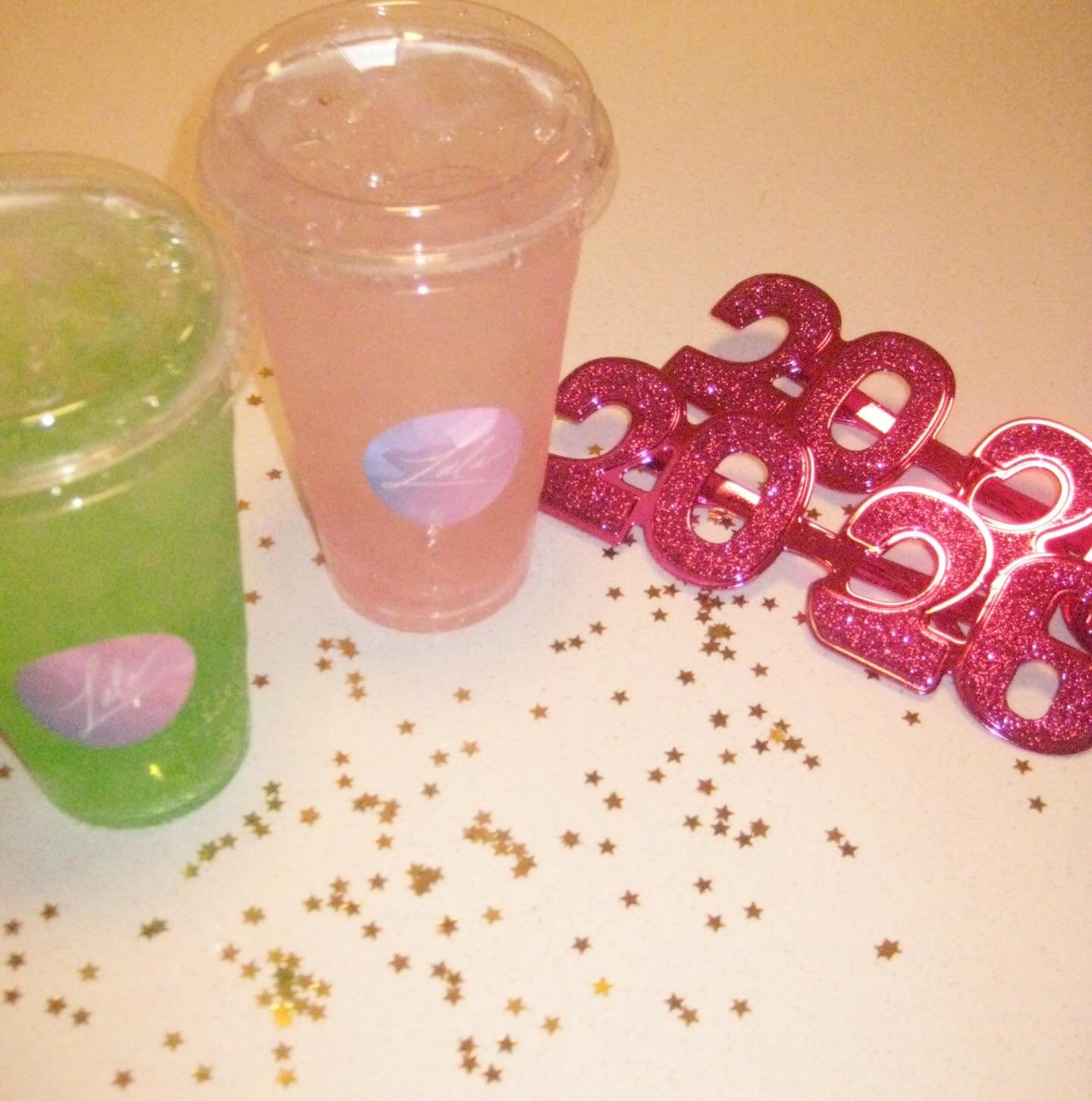 Happy New Years from Lula!🤩🎆💕 Start off 2026 the right way in the drive thru😏🤪