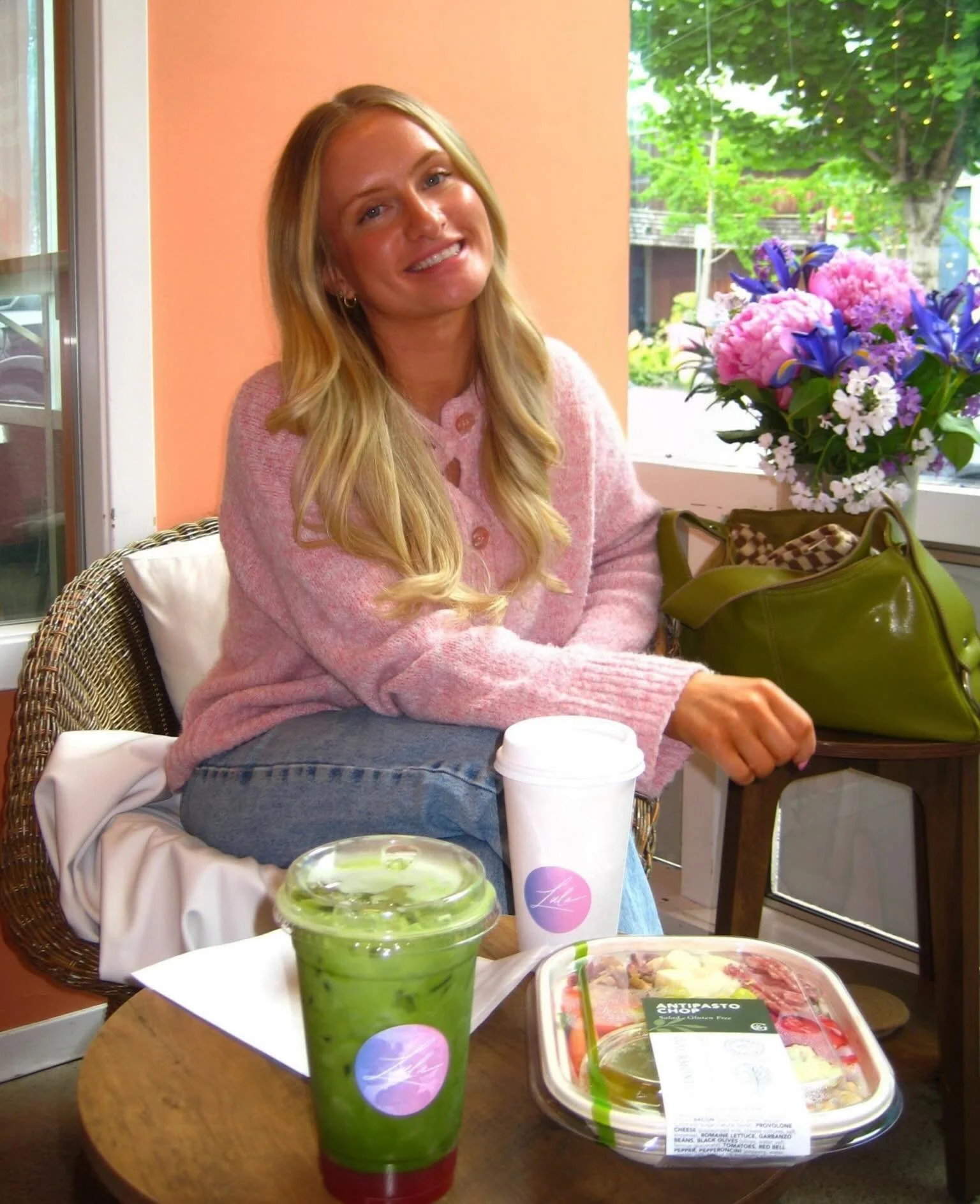 what&rsquo;s better than bestfriends and a bitch better have my matcha?🌸💕