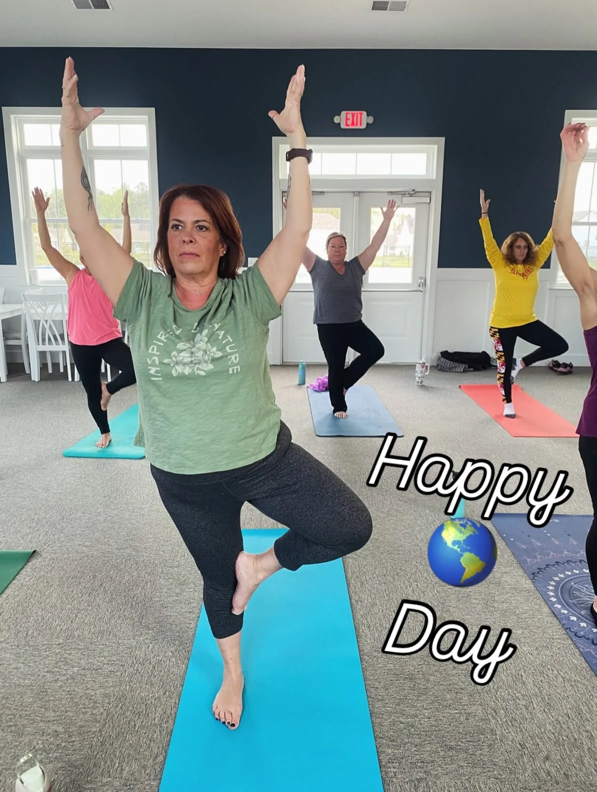 Rooted in the earth, rising with purpose 🌎🌿

Strong bodies. Steady minds. Grateful hearts.

Happy #EarthDay from the mat 🤍