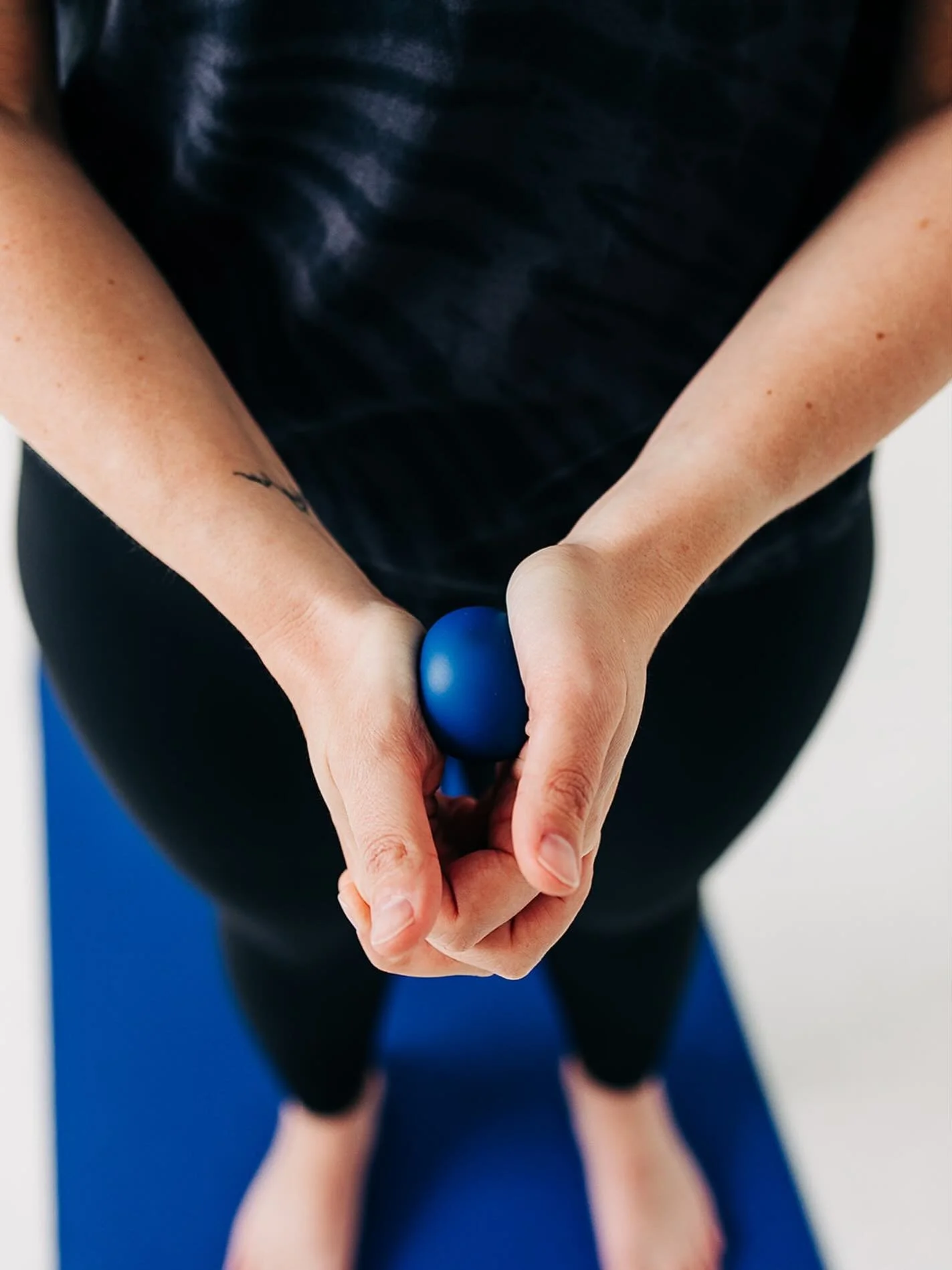 Start your week off right with a little reset ✨

Yoga + MELT is BACK starting tomorrow &mdash; and at a NEW time! 🙌

Join me Mondays at 9:00 AM for the perfect way to kickstart your week with movement, mobility, and recovery. We&rsquo;ll combine gen
