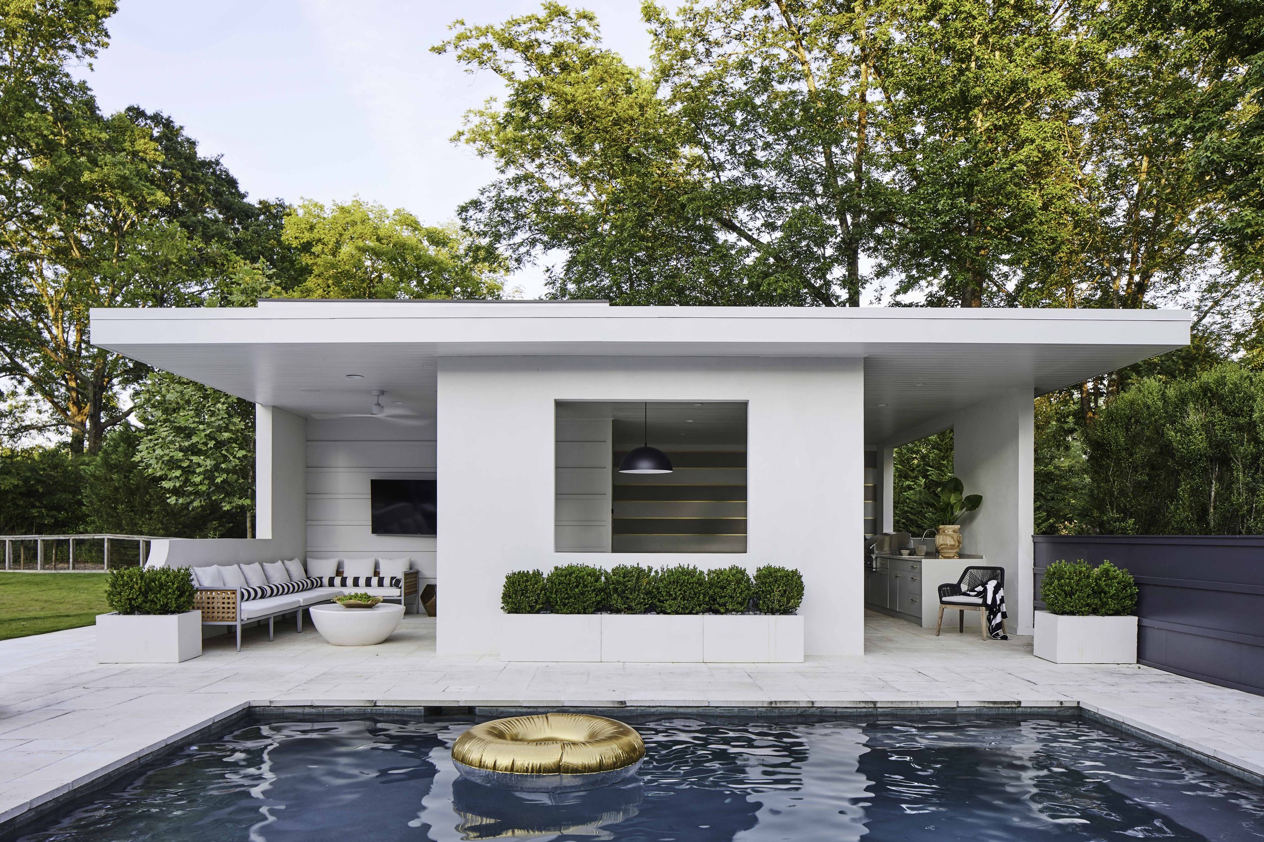 Modern on Misty14737F.jpg