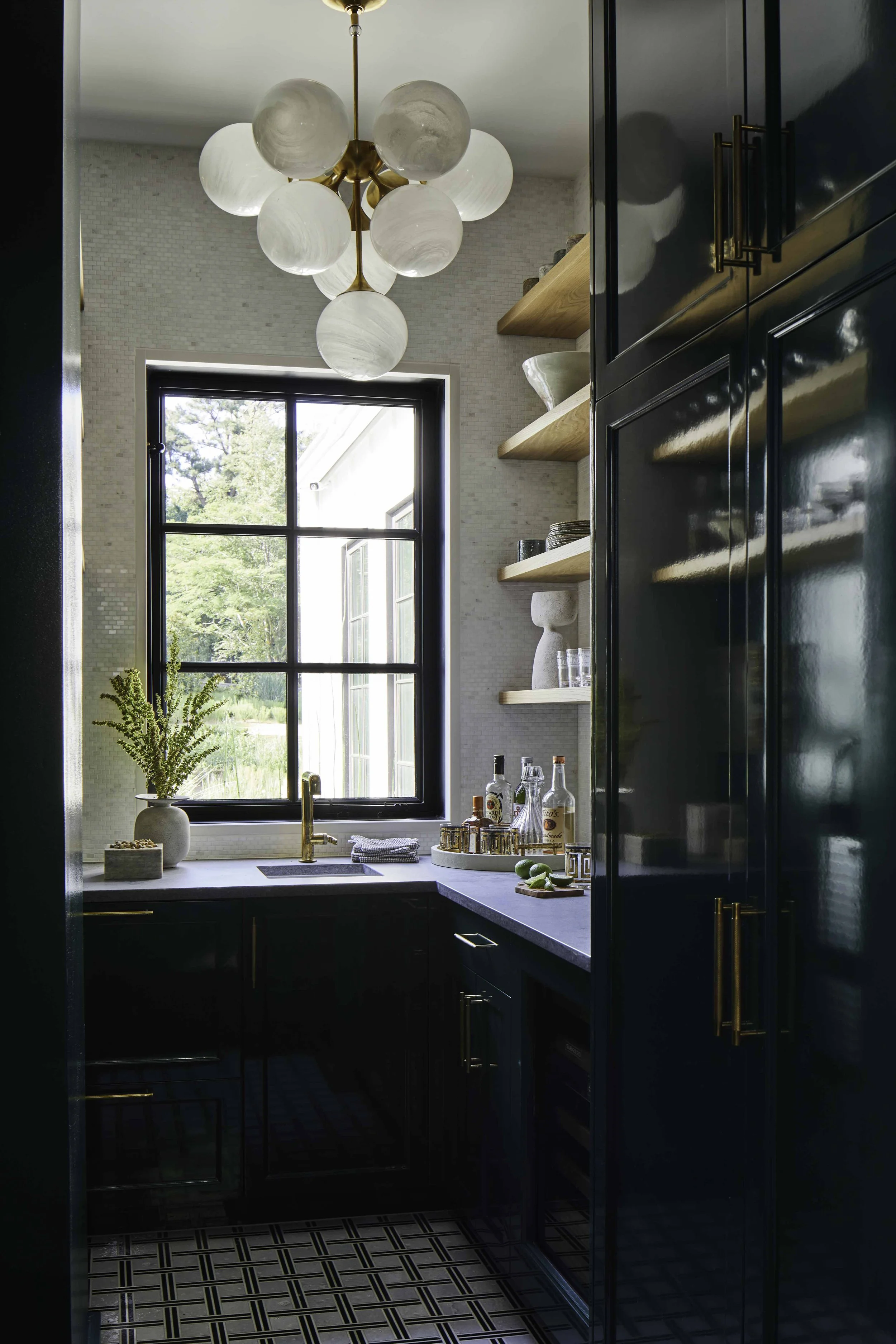 Modern on Misty14592F.jpg