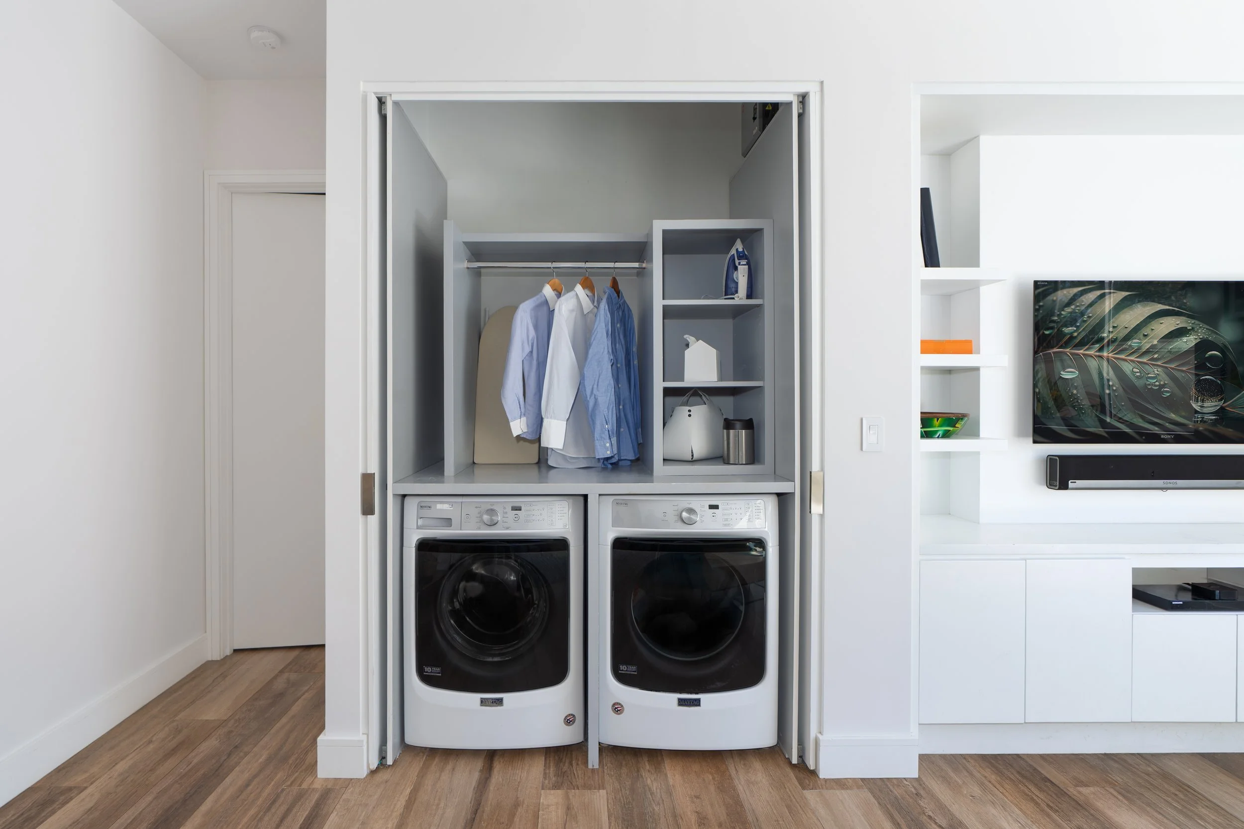 2977 Bridgeport Ave_DSC8896-Edit.jpg