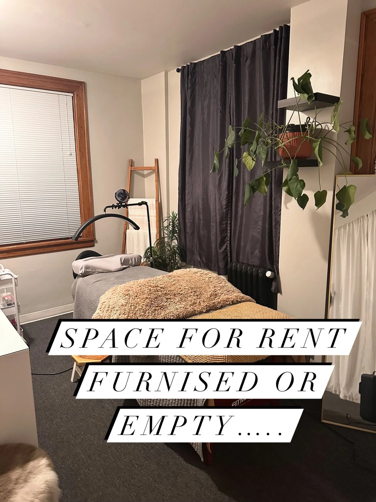 Beautiful corner suite in downtown Wenatchee. Ready for an independent lash artist, and open to ideas for other uses&hellip;.please message for more details or question&rsquo;s. Rent is $650/month.