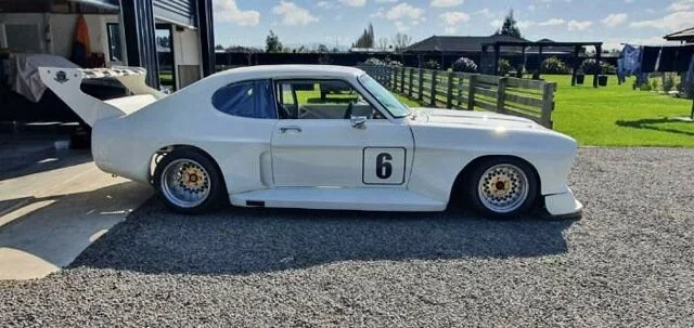 Don Elvy Capri 2.jpg
