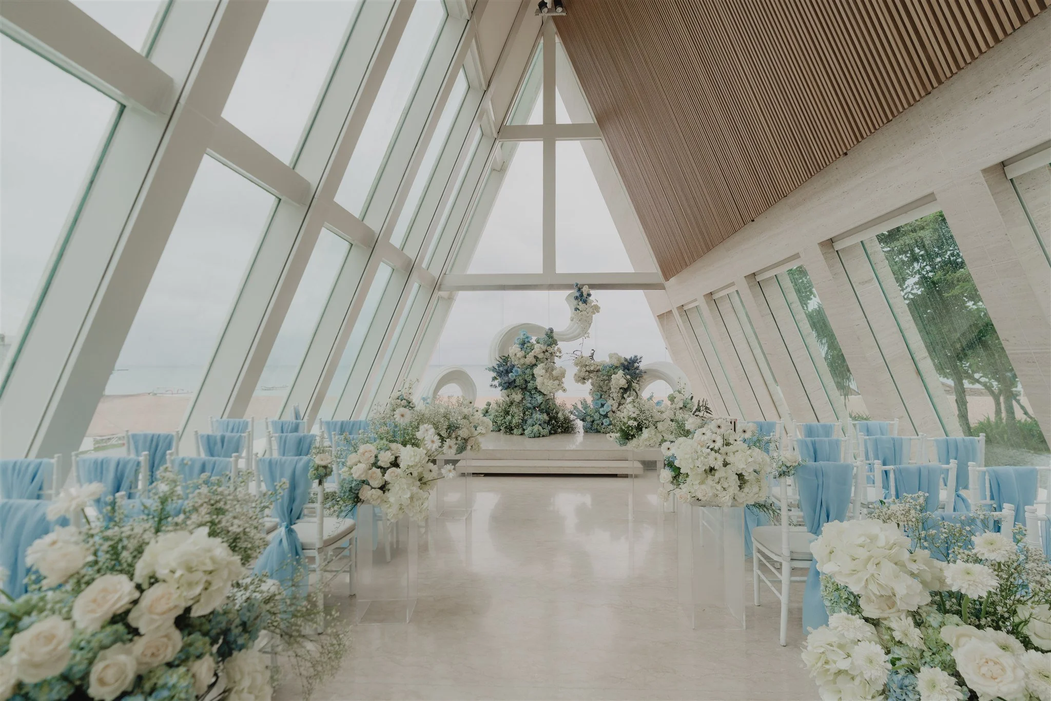 0013 CONRAD BALI INDIAN WEDDING PHOTOGRAPHY-00195.jpg