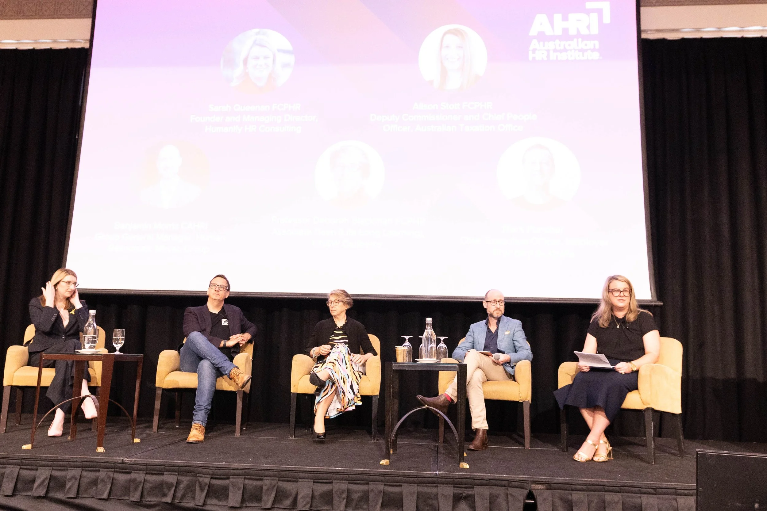 Humanify HR Leadership & Culture People working at a desk together