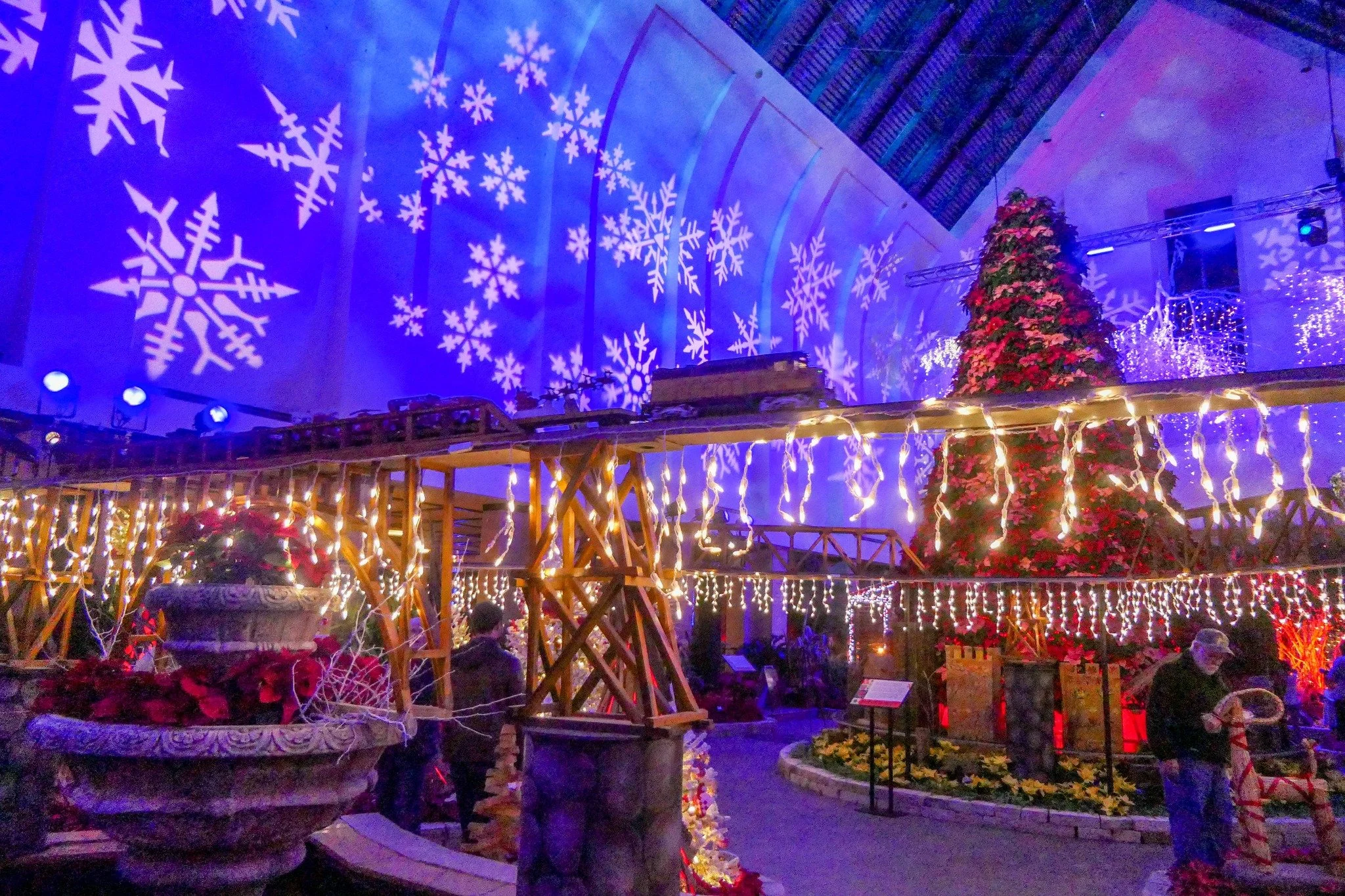 12 Days of Lozafina, DAY ONE: Lauritzen Gardens