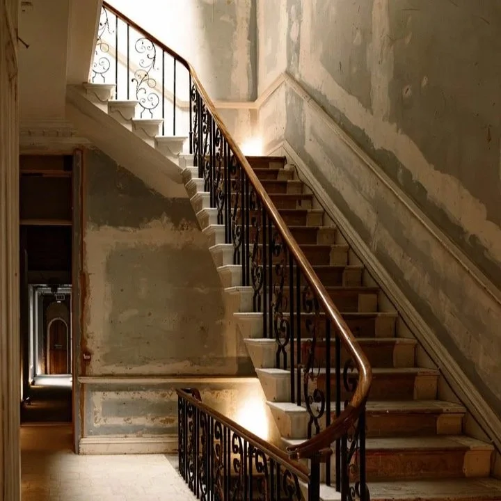LIVING WITH ART: RECREATING DESIRE