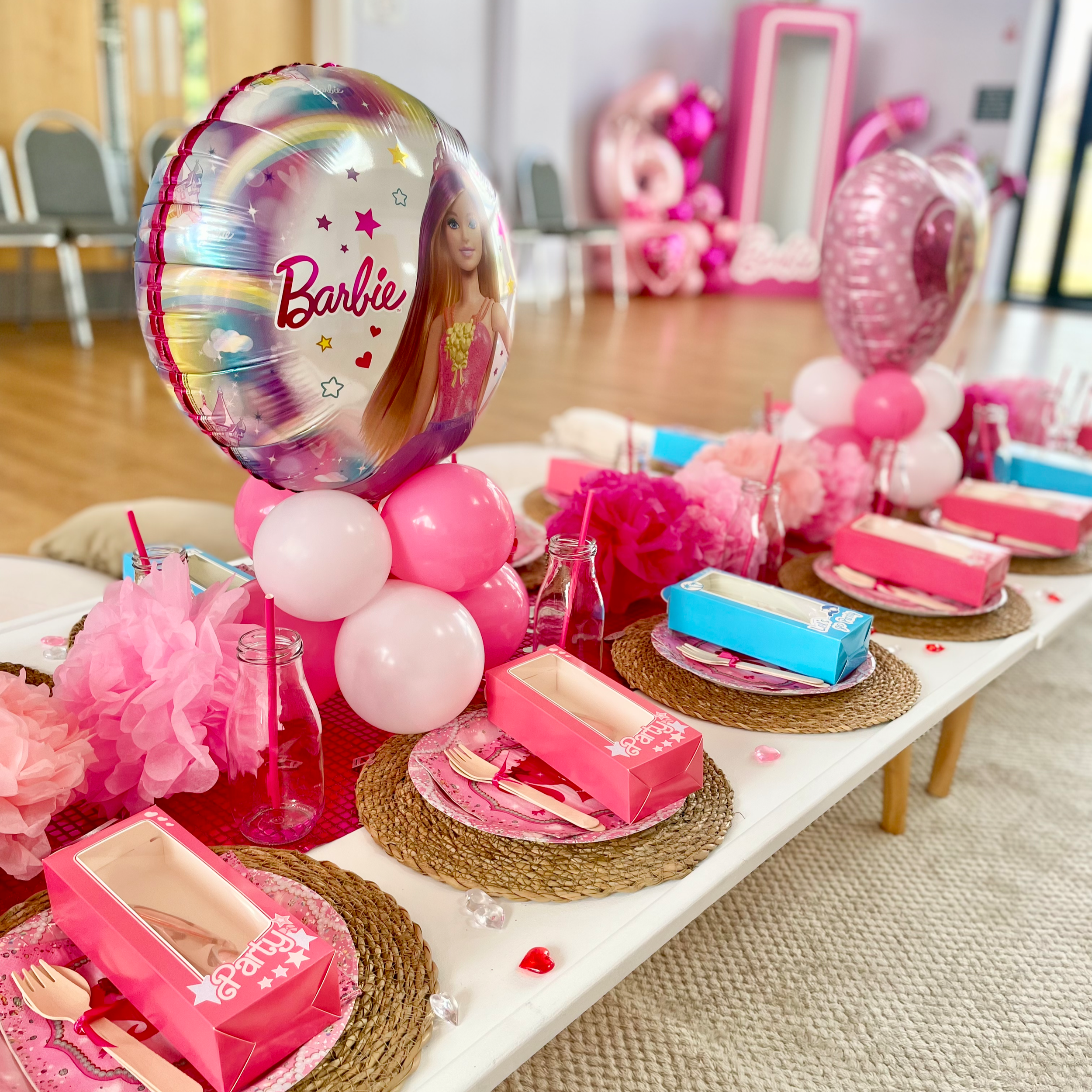 Barbie theme table 