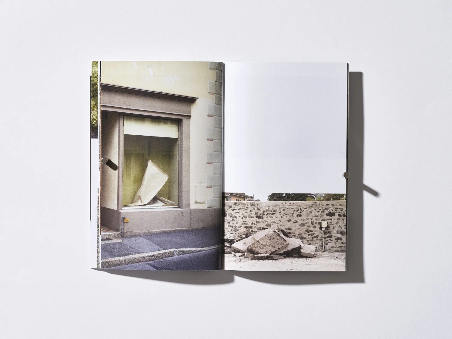 Publication, 28 pages, 126 X 200 mm, 2019
