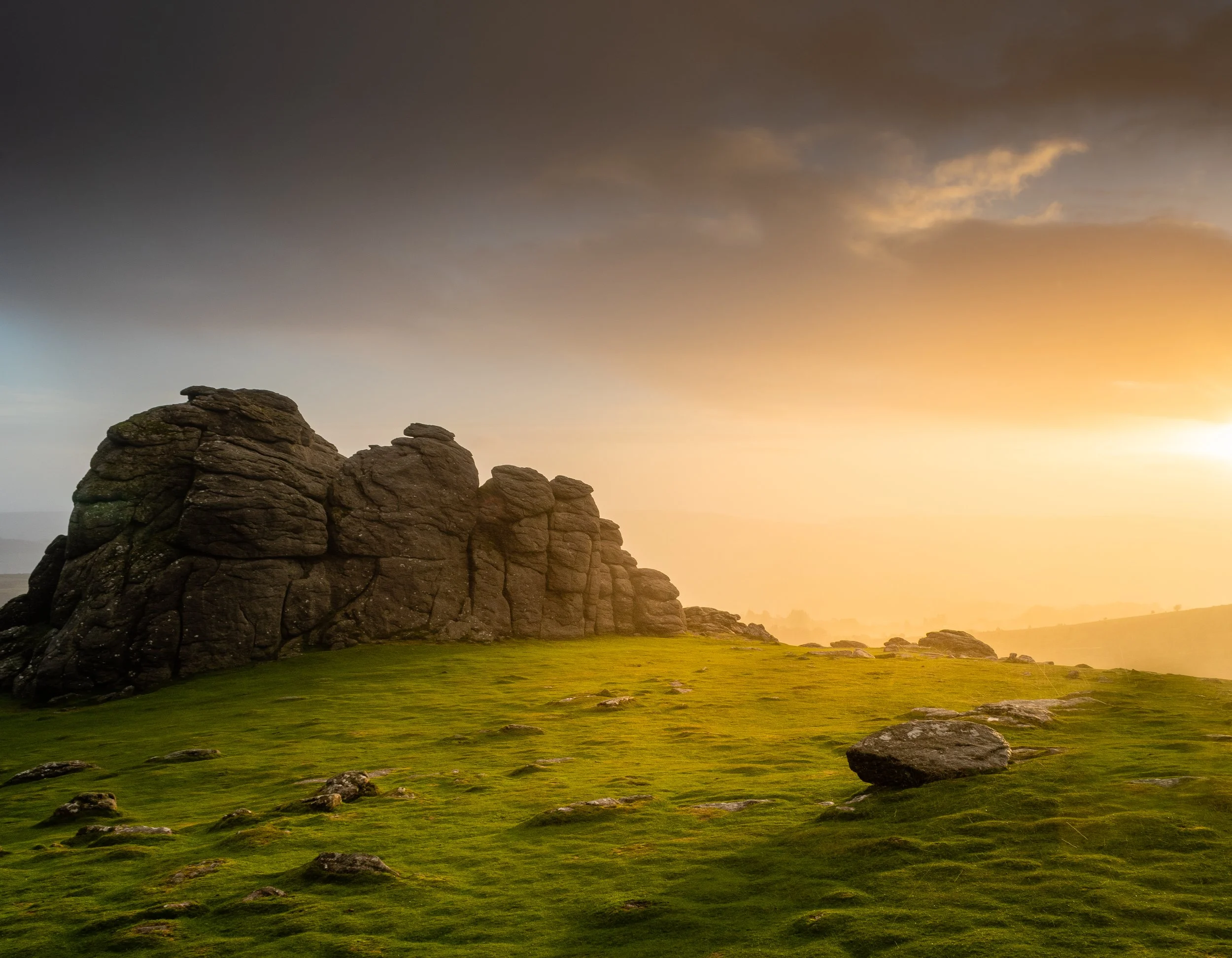 Haytor at sunrise, Dartmoor National Park