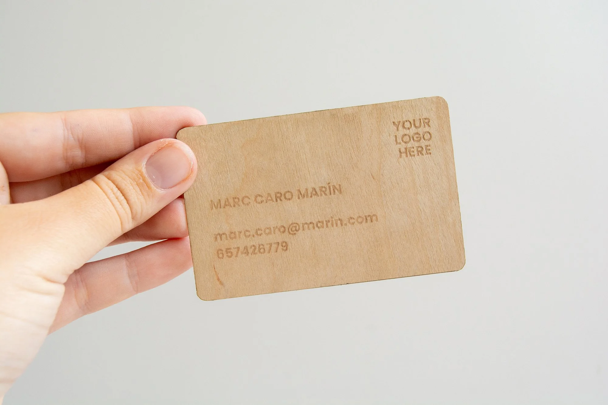 Tarjeta visita_madera_blanco_4_web.jpg
