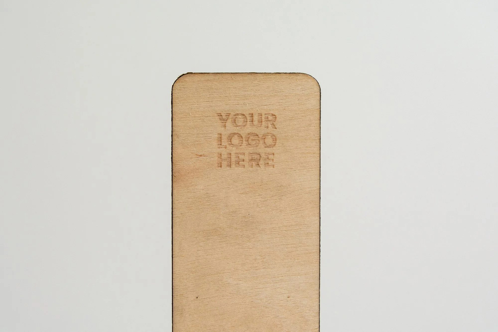 Punto libro_madera_blanco_2_web.jpg