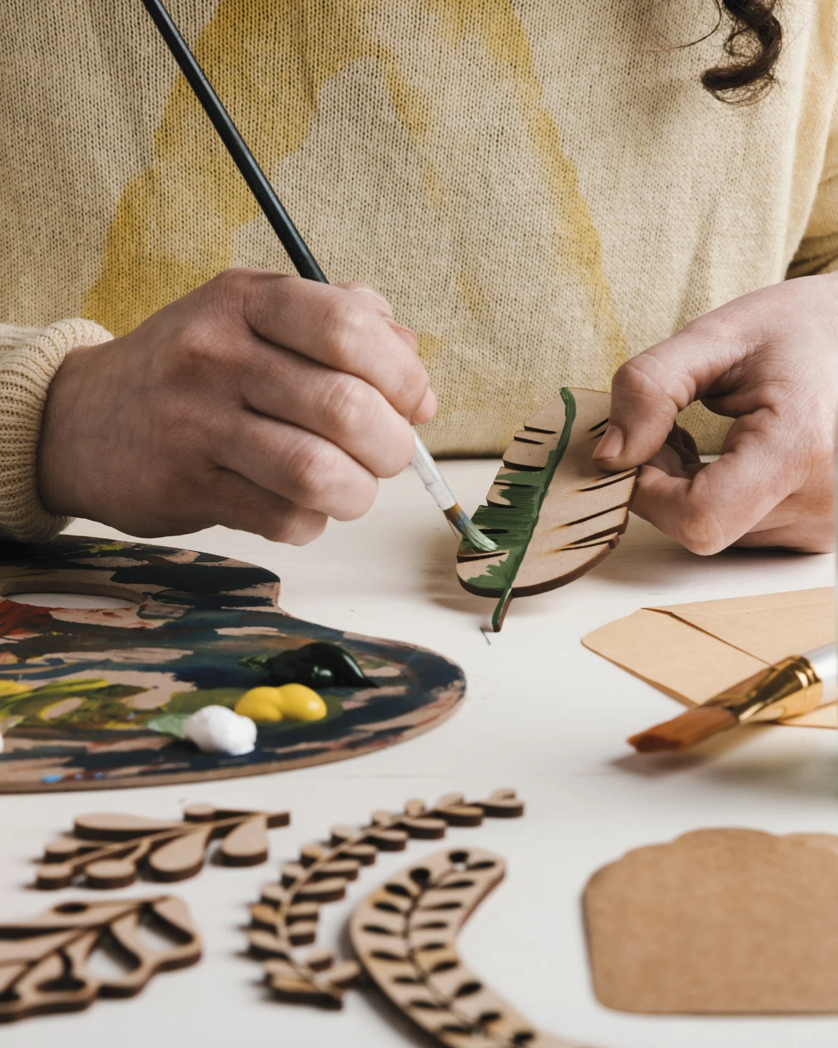 Ven a conocer nuestro Nature Room. 🌱 
T&uacute;, tus manos y un mundo de posibilidades. Aqu&iacute; el protagonista eres t&uacute;. 

Si no cuentas con los materiales en casa, reserva un espacio en nuestro Nature Room para hacer cosas creativas con 