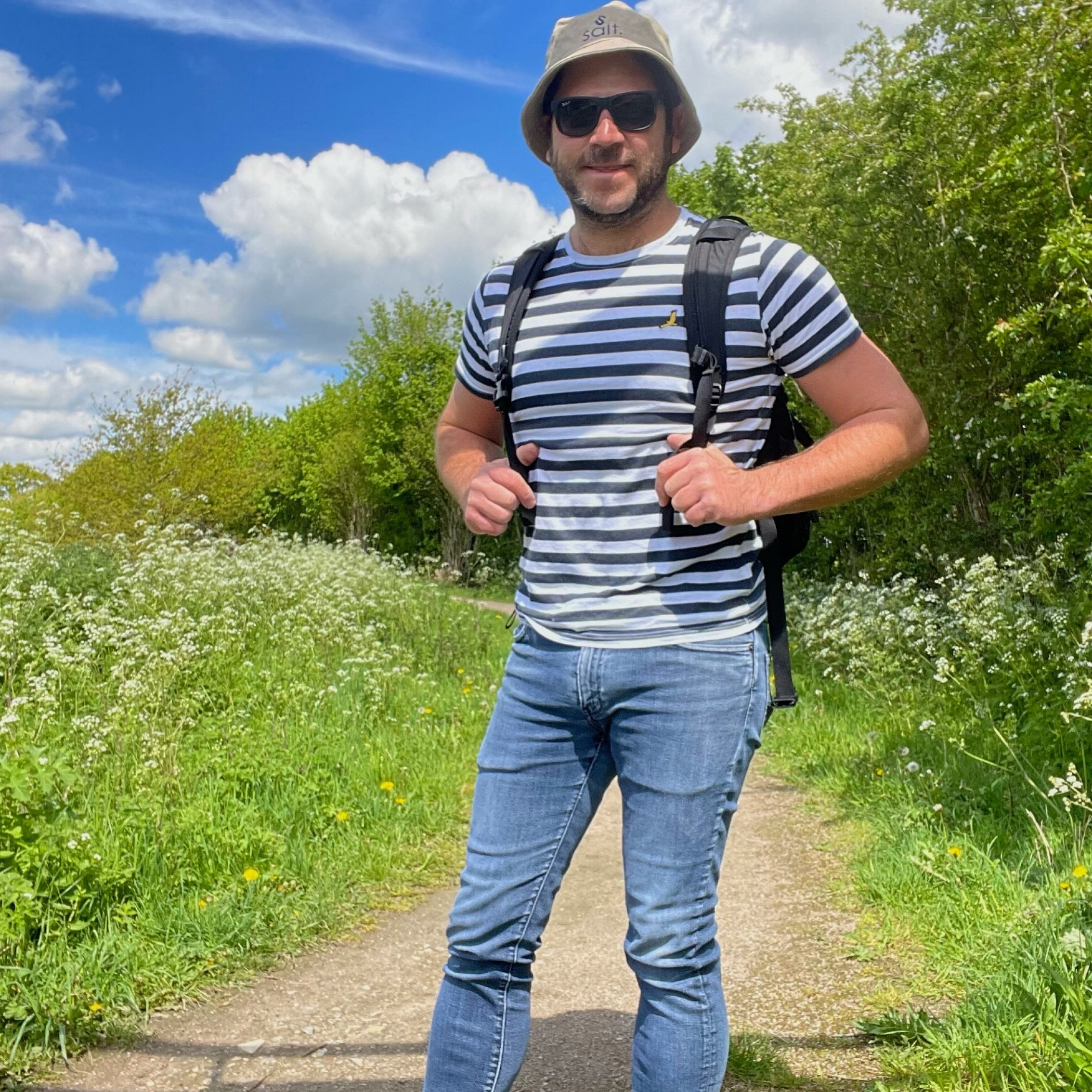 Exploring the barn farm on the bank holiday weekend. A day of no emails or work for a change&hellip; of course a backpack with charcuterie in! Happy weekend all 💚