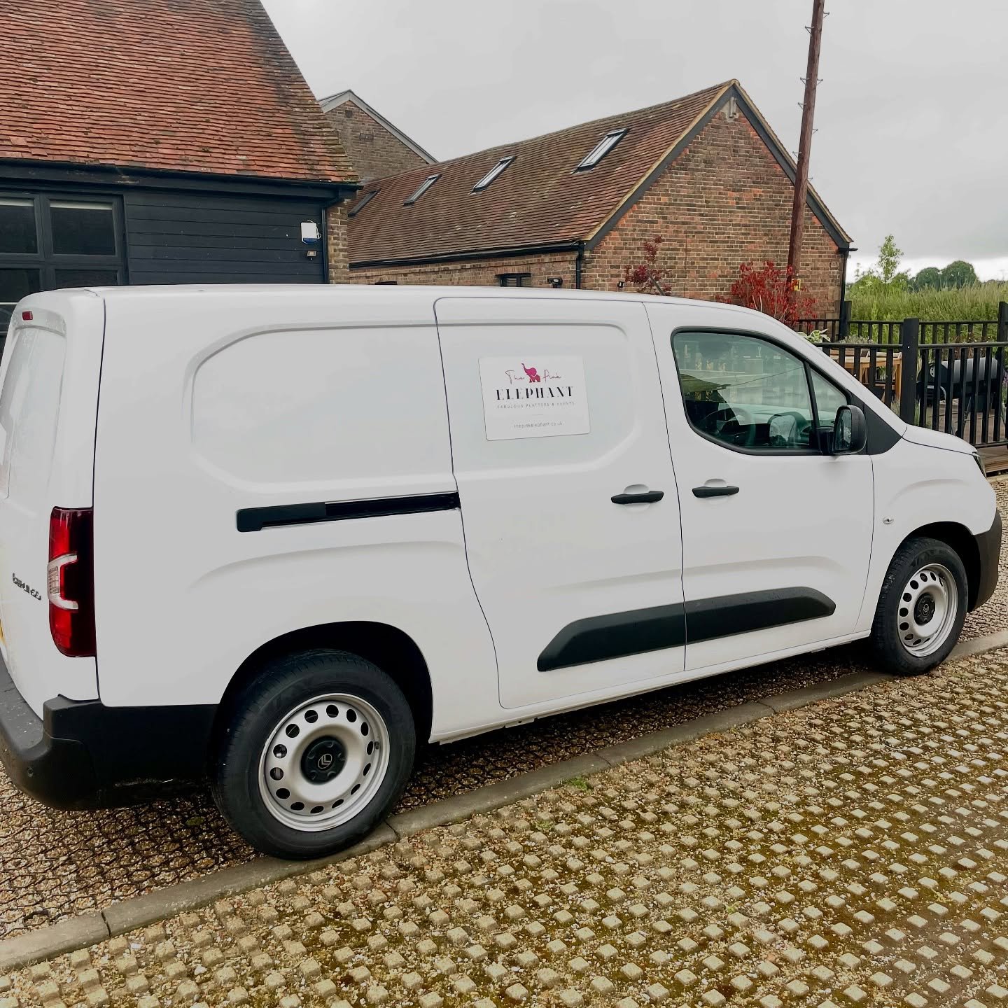 Today a day of sad goodbyes to my car throwback to exactly 5 years ago and a happy welcome to the new Pink Van! Delighted to have the space to bring everything fabulous to your events this summer and beyond. 

Branding work in progress but here comes