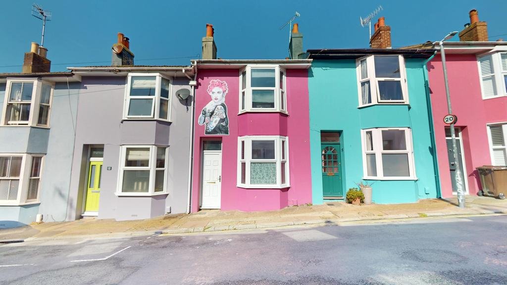 Unlock Hidden Space in Your Brighton Home: Why Bespoke Understairs Cabinets Are the Smartest Storage Solution for Terraced Houses