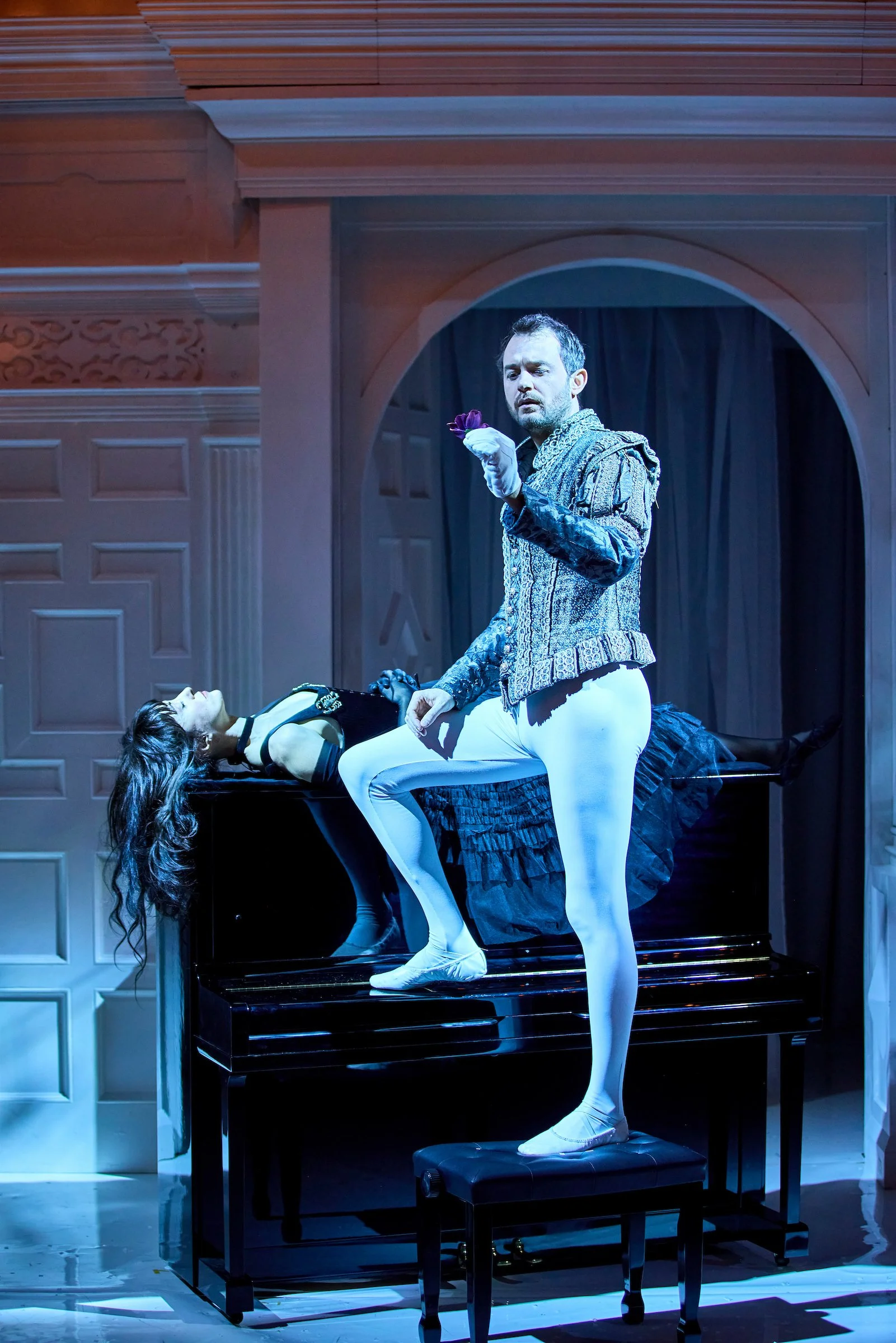 021426_HeadlongGlobe_Midsummers_PRODUCTION-1-0169 copy.jpg