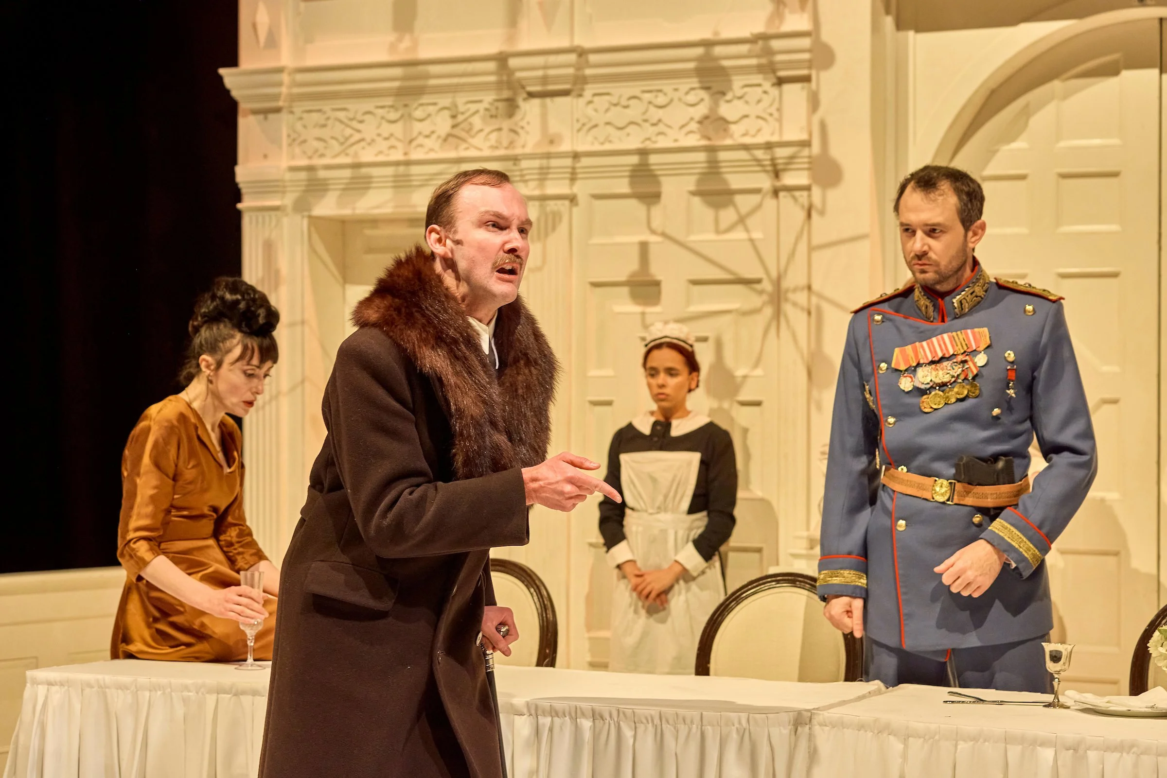 021426_HeadlongGlobe_Midsummers_PRODUCTION-1-0044 copy.jpg