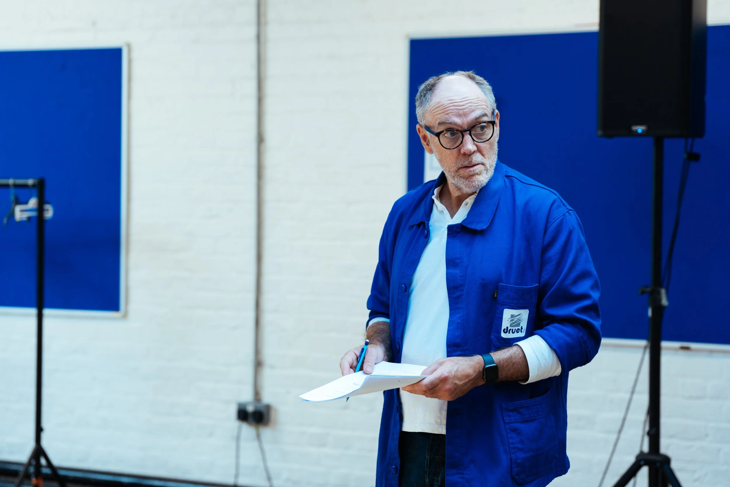 Robota_Headlong Rehearsals_Helen Murray_74.jpg