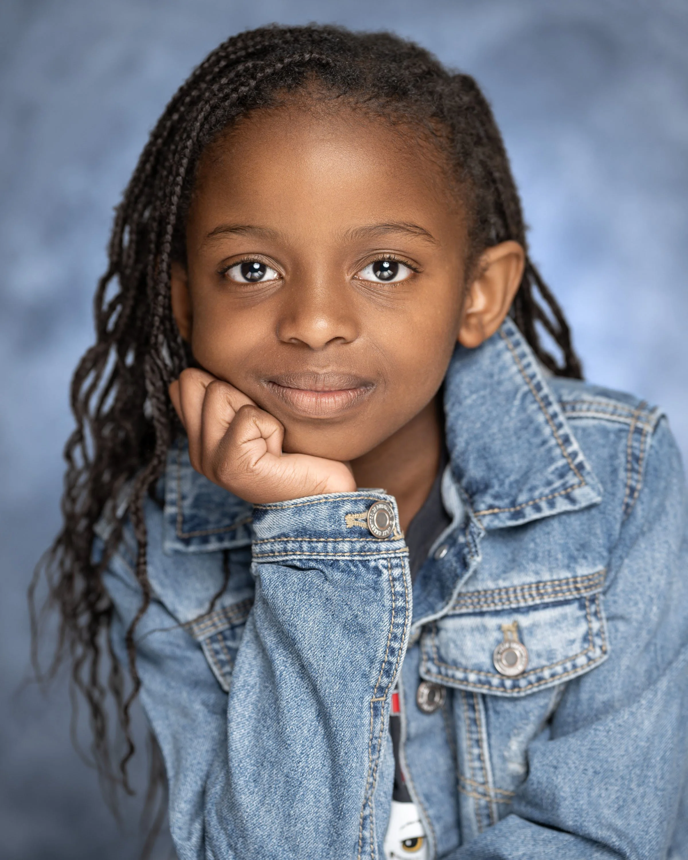 RAYNELL - Daphne Muli