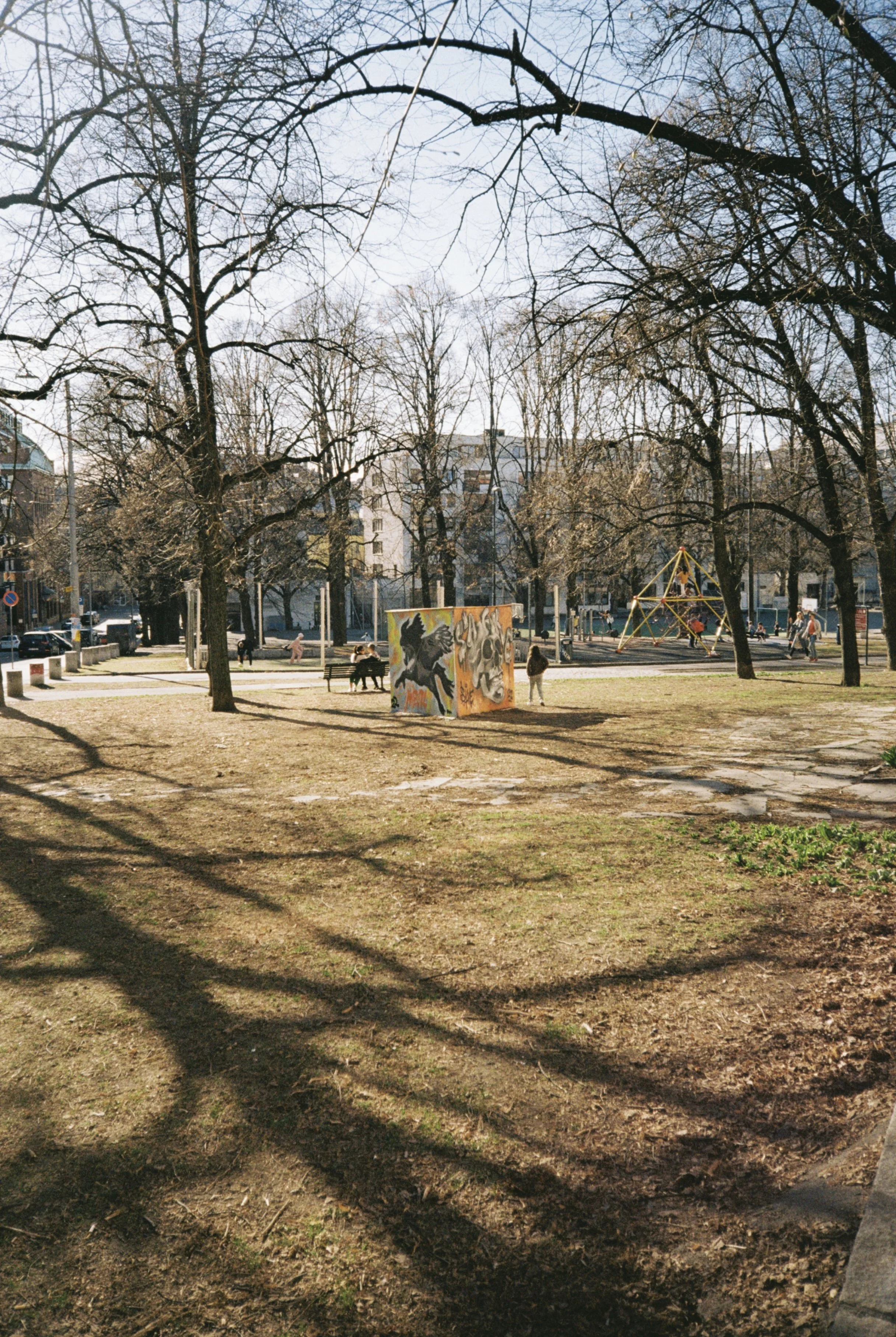 R1-02342-023A.jpg