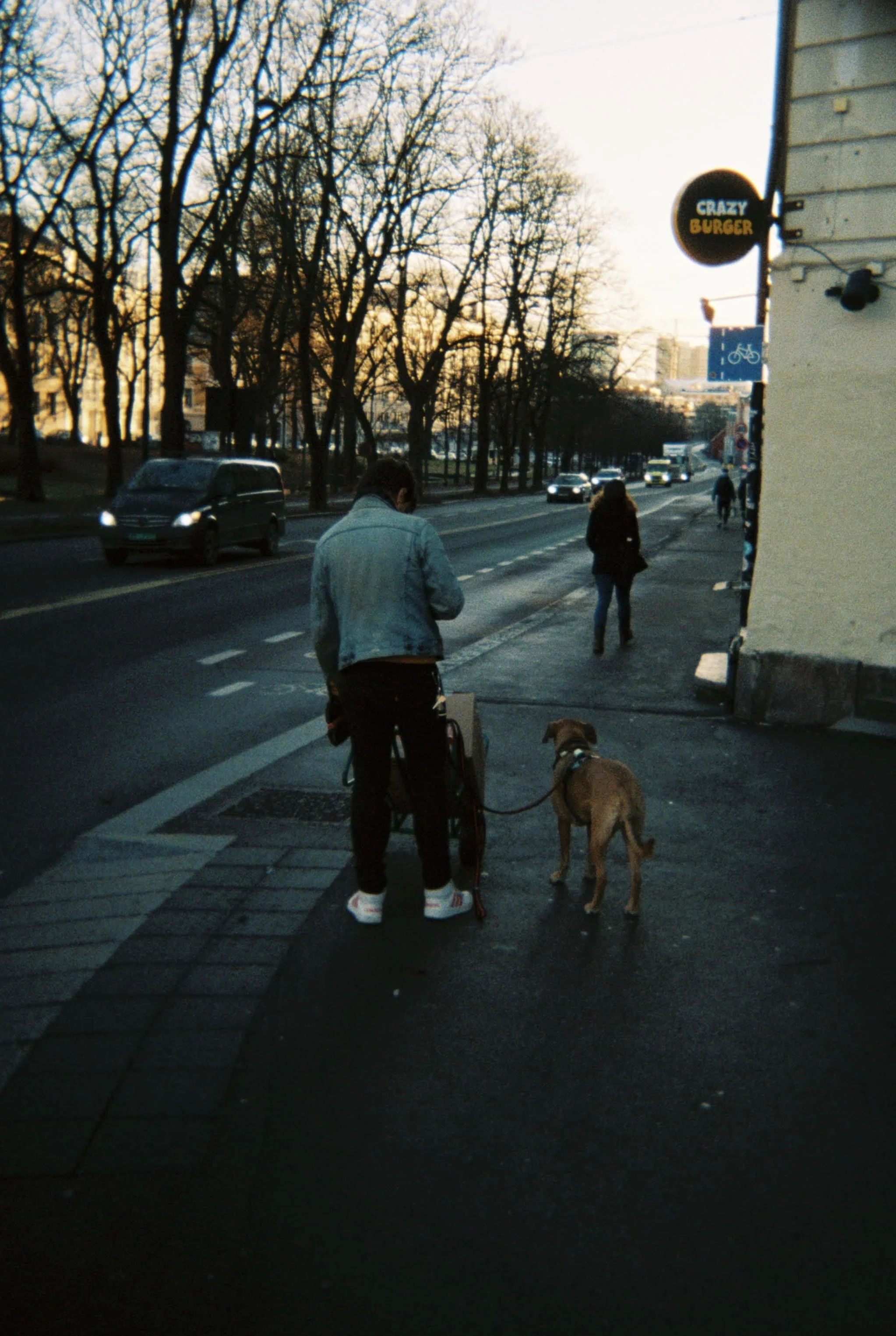 R1-07443-026A.jpg