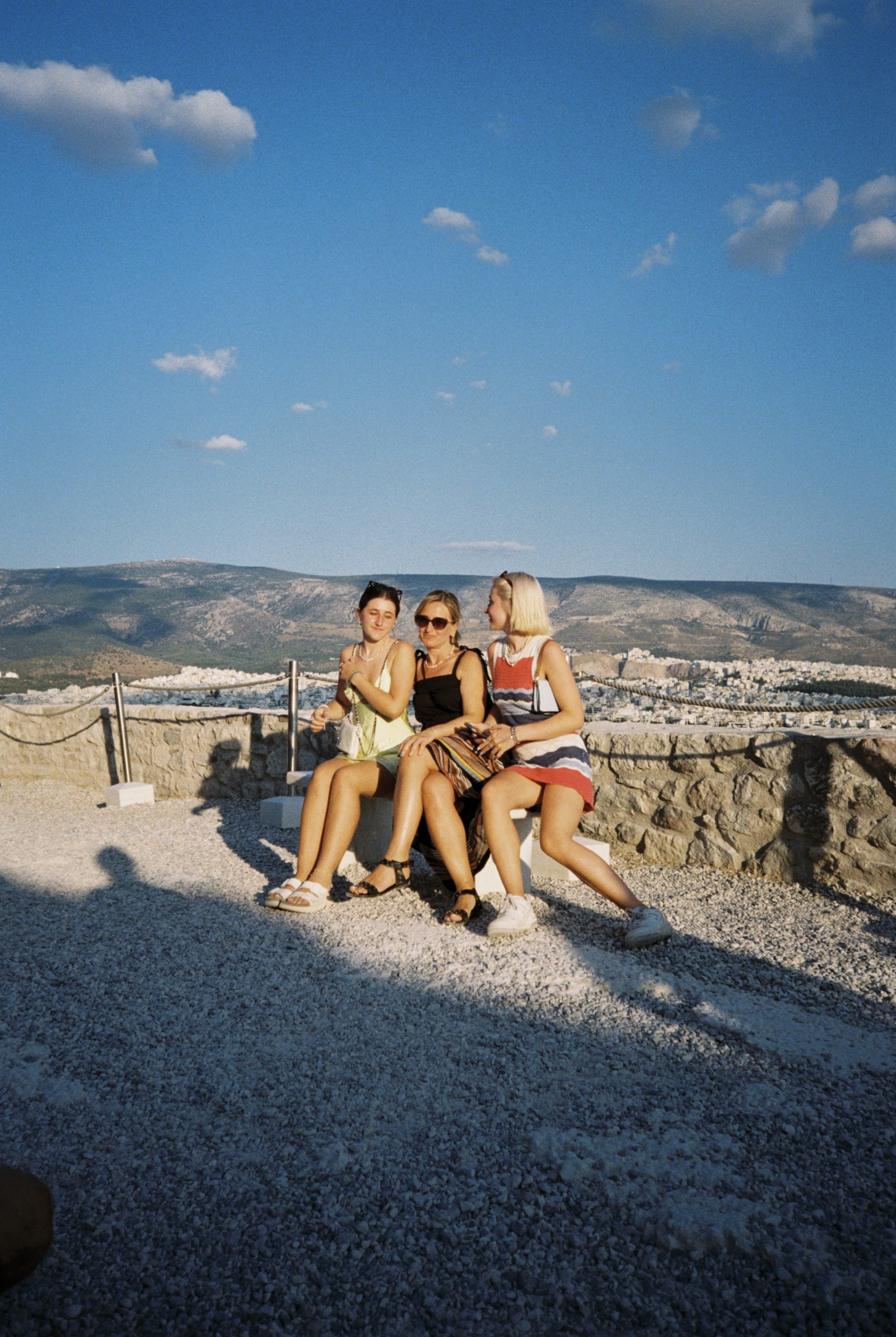 R1-02238-019A.jpg