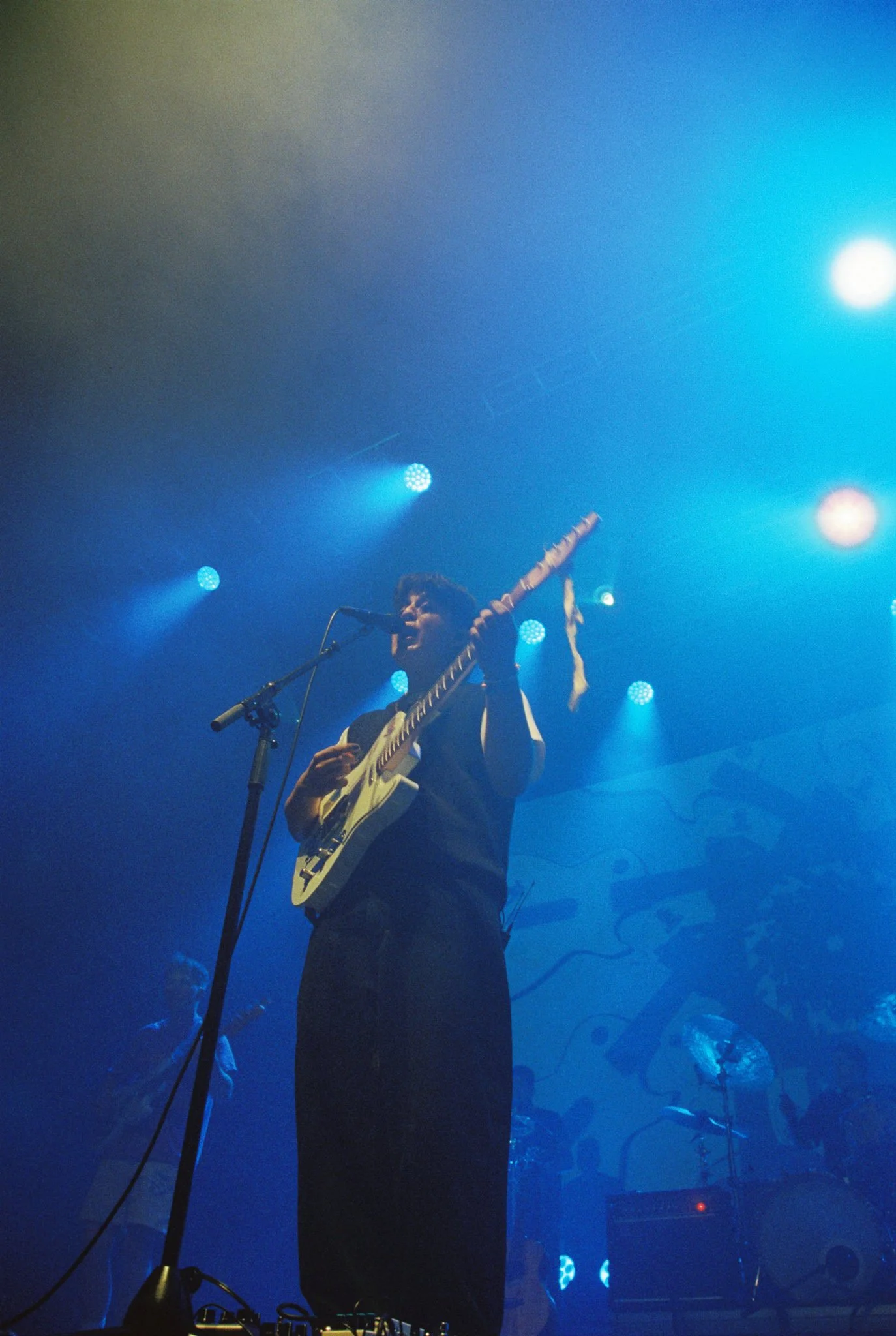 R1-02319-0002.jpg