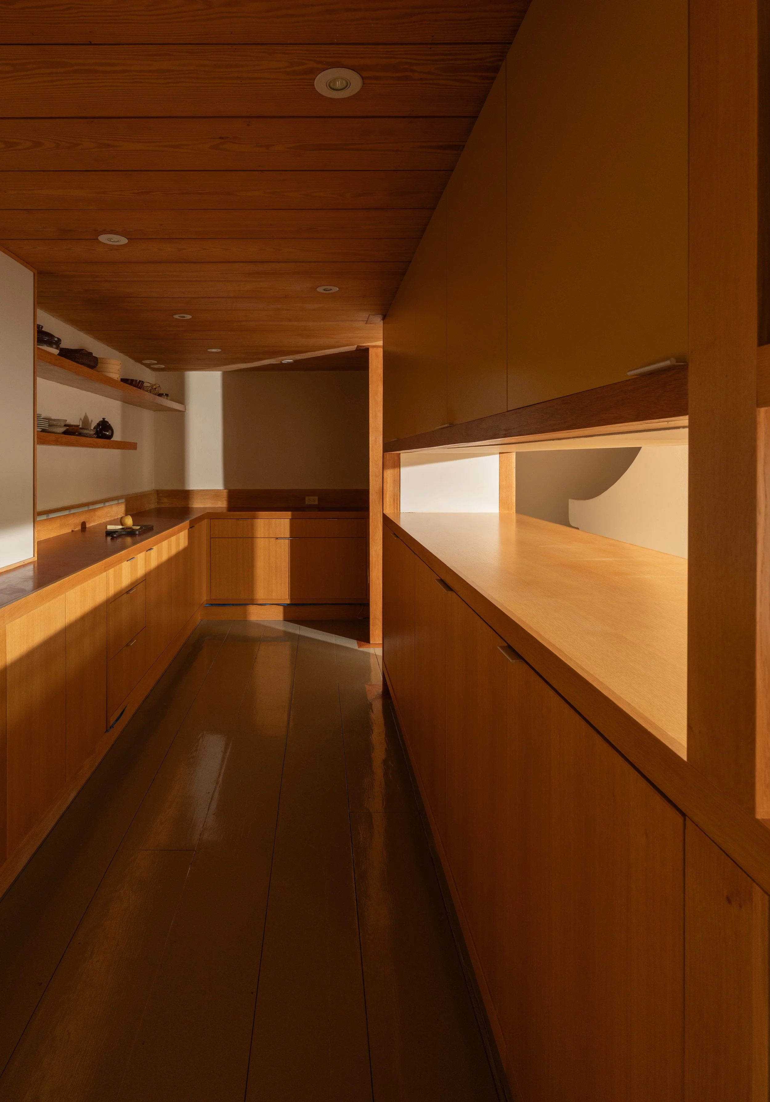 Second Floor Wet Bar