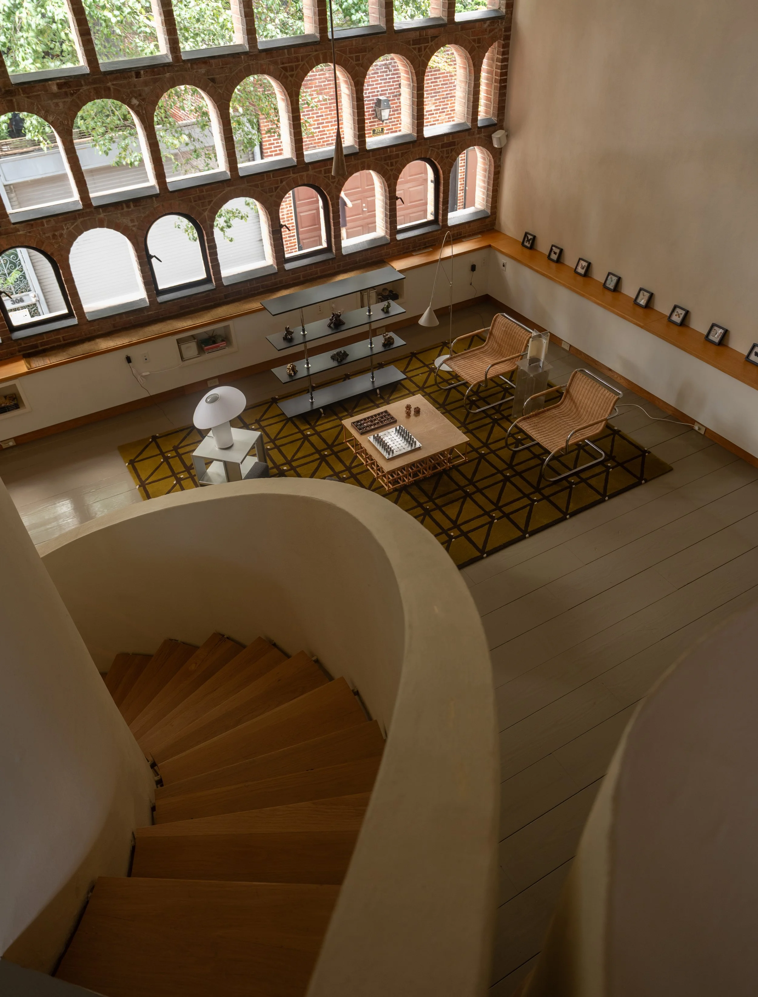 2_1_Interior.jpg