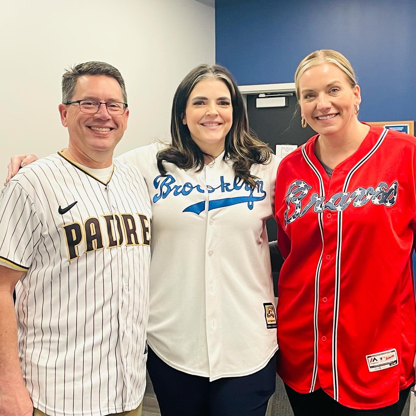 We had a blast at last week&rsquo;s MLB season kickoff event! Huge shoutout to all the amazing Benore employees who celebrated with us.

Wishing our favorite teams a stellar season ahead! ⚾️🎉 

#BenoreLogistics #TeamBenore #MLB #BaseballSeason #Team