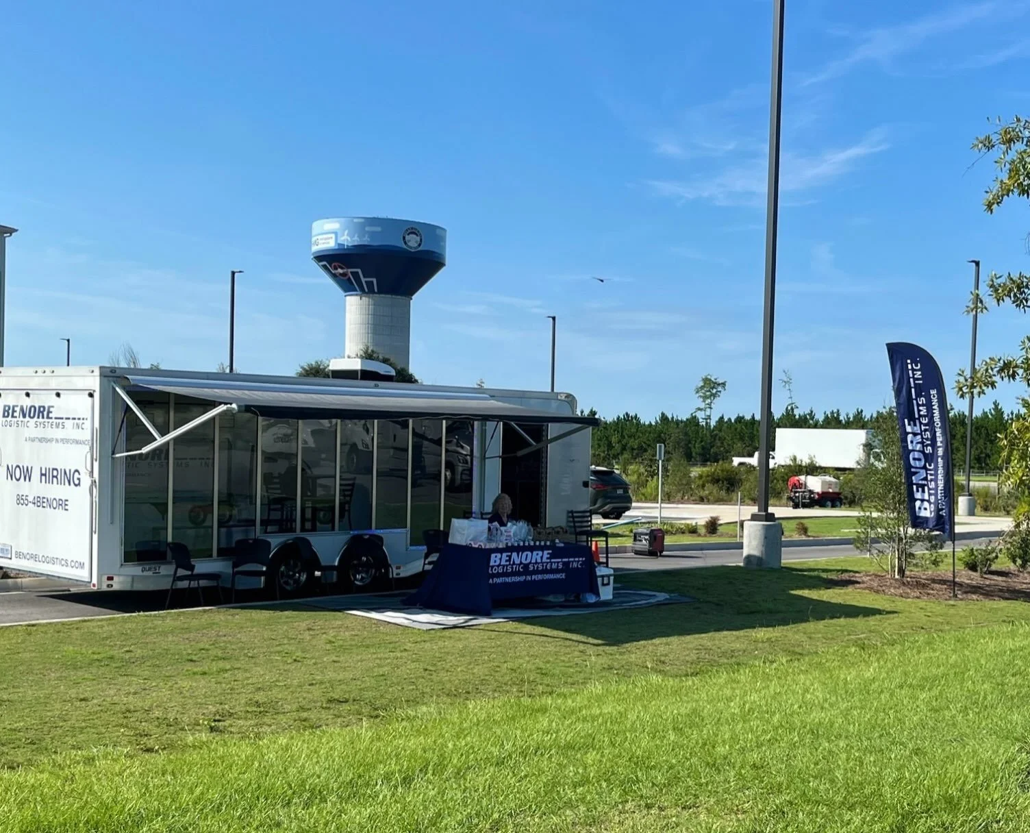 Still looking for the right local CDL-A opportunity? Let&rsquo;s talk.

The Benore team is in Ellabell through tomorrow and will return next week to meet with drivers from across the Savannah area.

Stop by to ask questions, explore available routes,