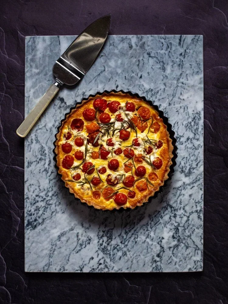 Quiche με τοματίνια κα τυρί κότατζ