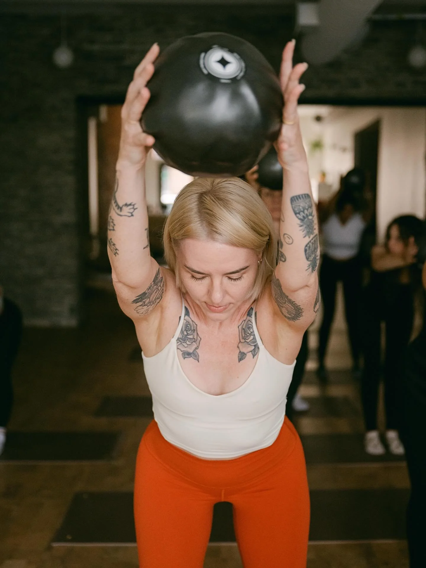 why MAT &ndash; ESSENTIALS ...

It&rsquo;s the quiet heart of our schedule 🪨 

This class holds space for depth, presence, and connection, where the foundations of Pilates truly shine.

Grounded, steady, and deeply nourishing. A place to land, breat