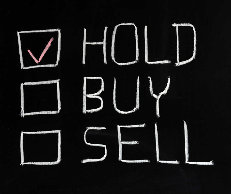 Fix and Flip vs Buy and Hold: Which Real Estate Strategy is Right For You?