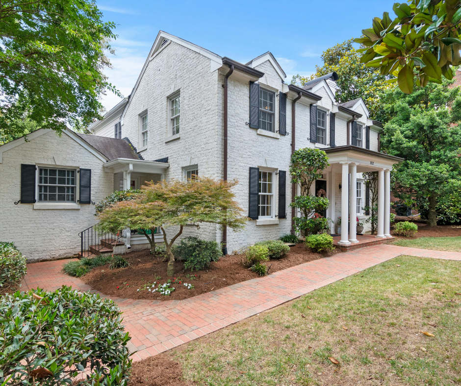 What Happens If My Flip Doesn’t Sell Right Away?