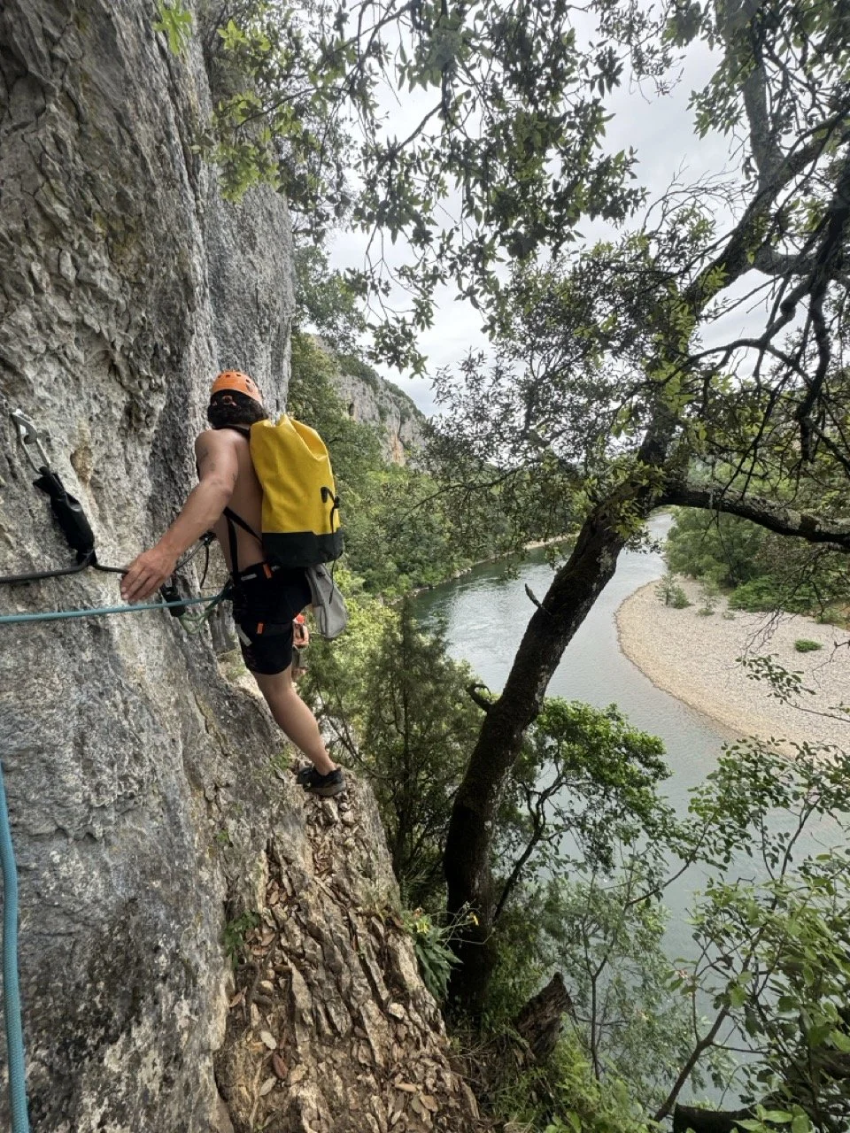 Tyrolienne à la via-corda du Pont d'Arc