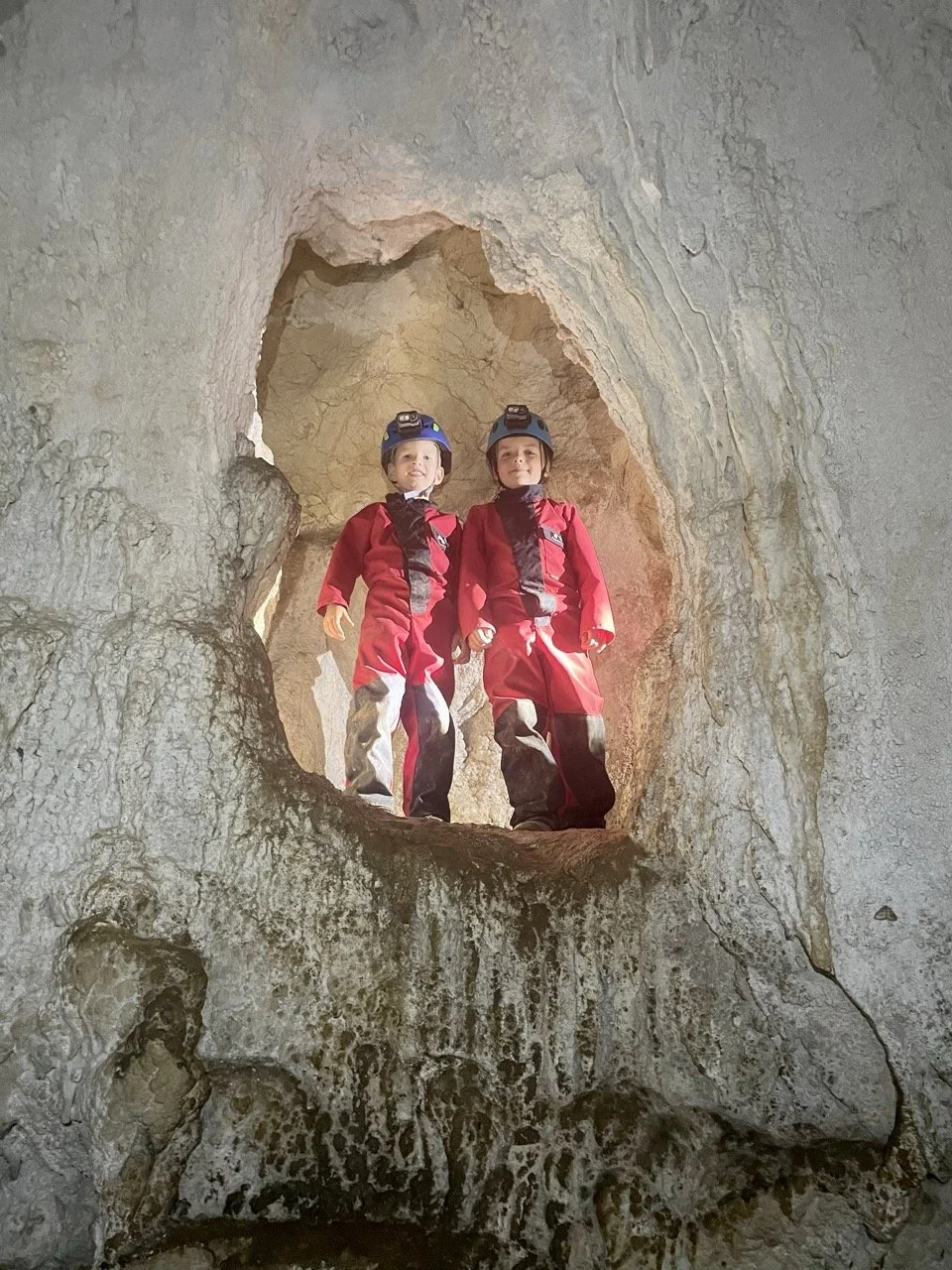 Exploration spéléo à la grotte du Déroc
