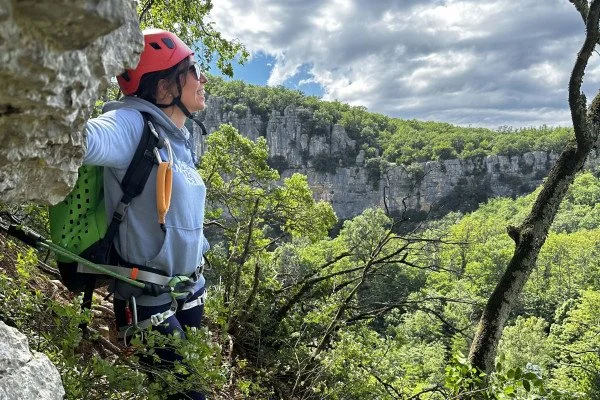 Via-ferrata et via-corda en Ardèche