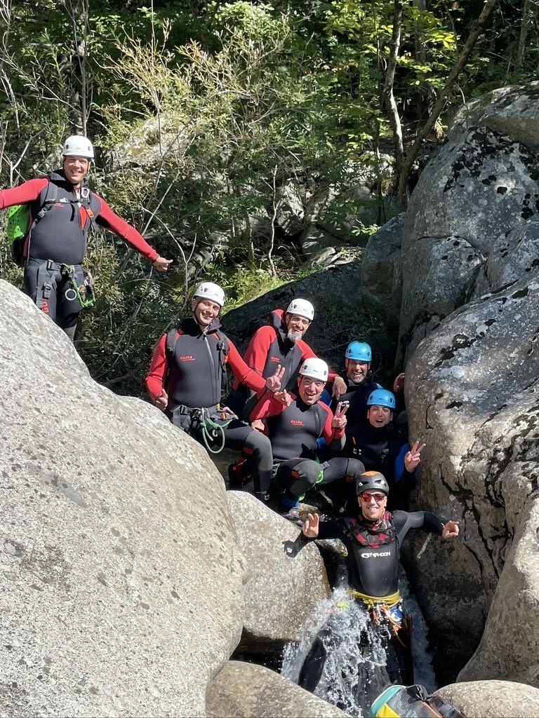Vasque turquoise au canyon Graine de Rockeur