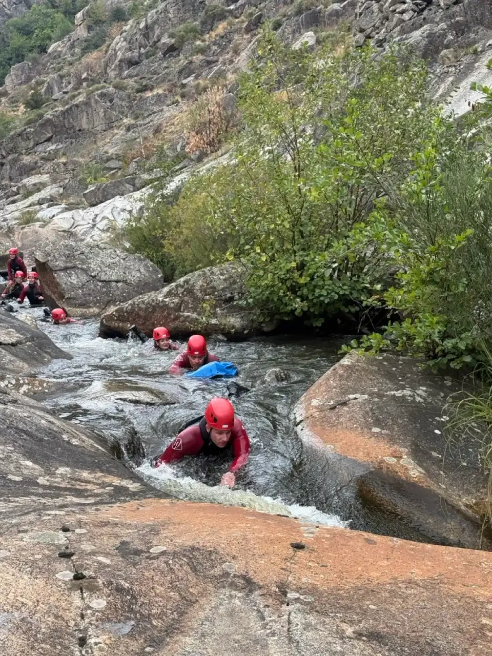 canyoning en lozere.webp