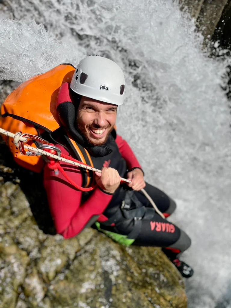 descente en rappel chassezac.webp