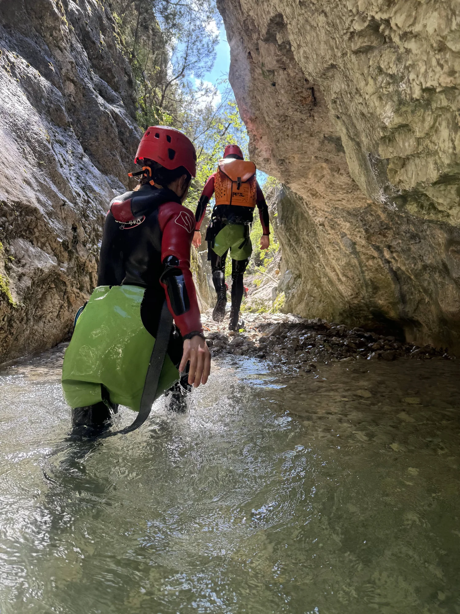 Descente encadrée au canyon de Pissevieille