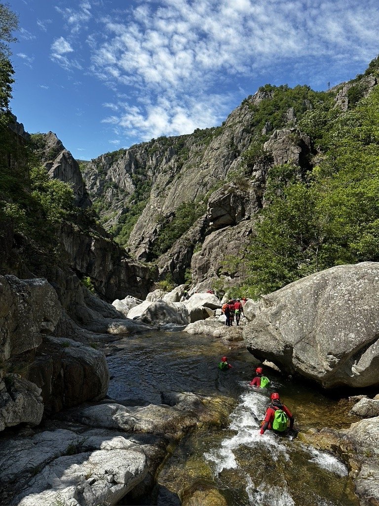 Toboggan naturel au canyon Rolling-Stone