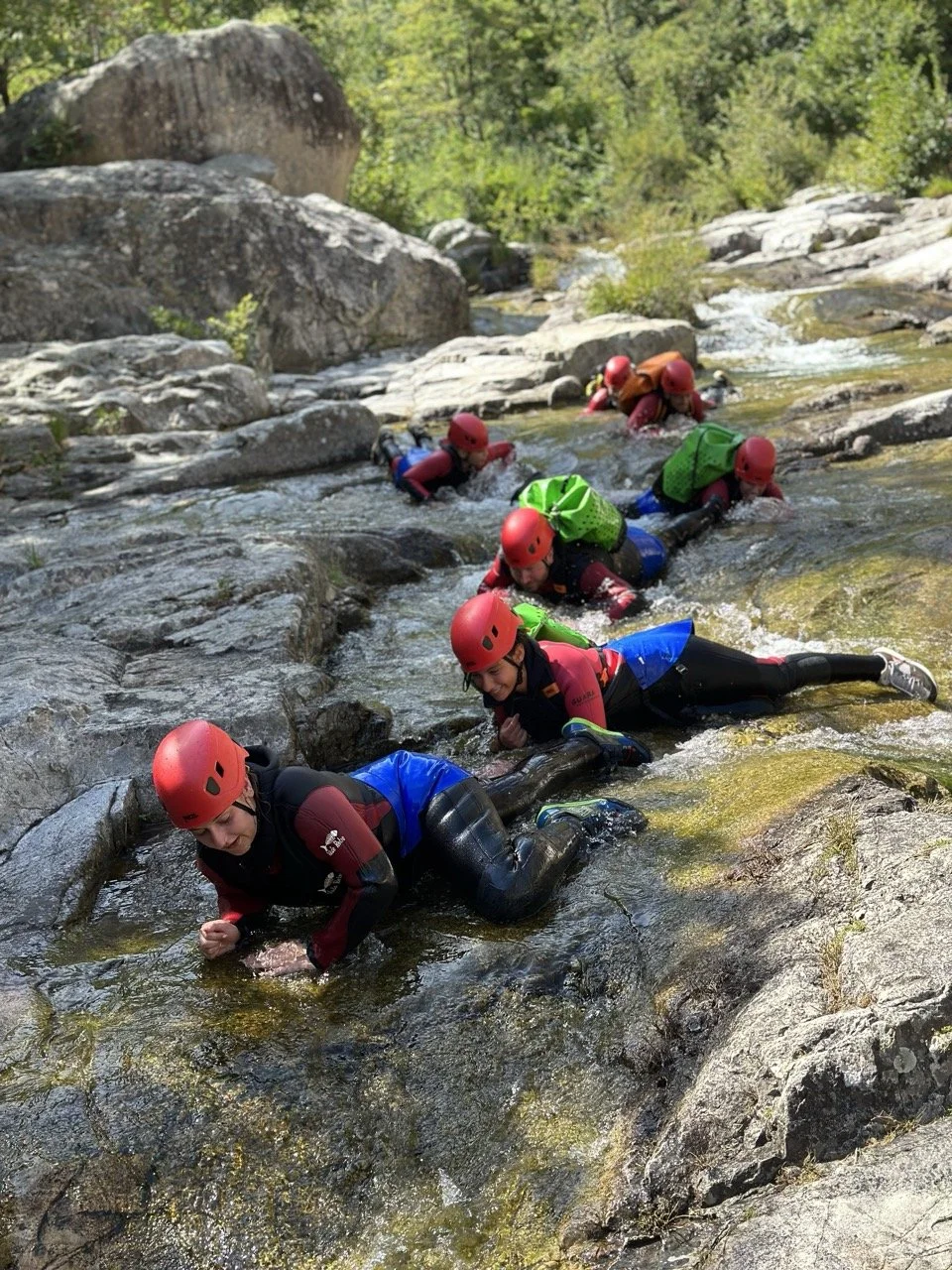 Vasque turquoise au canyon Rolling-Stone