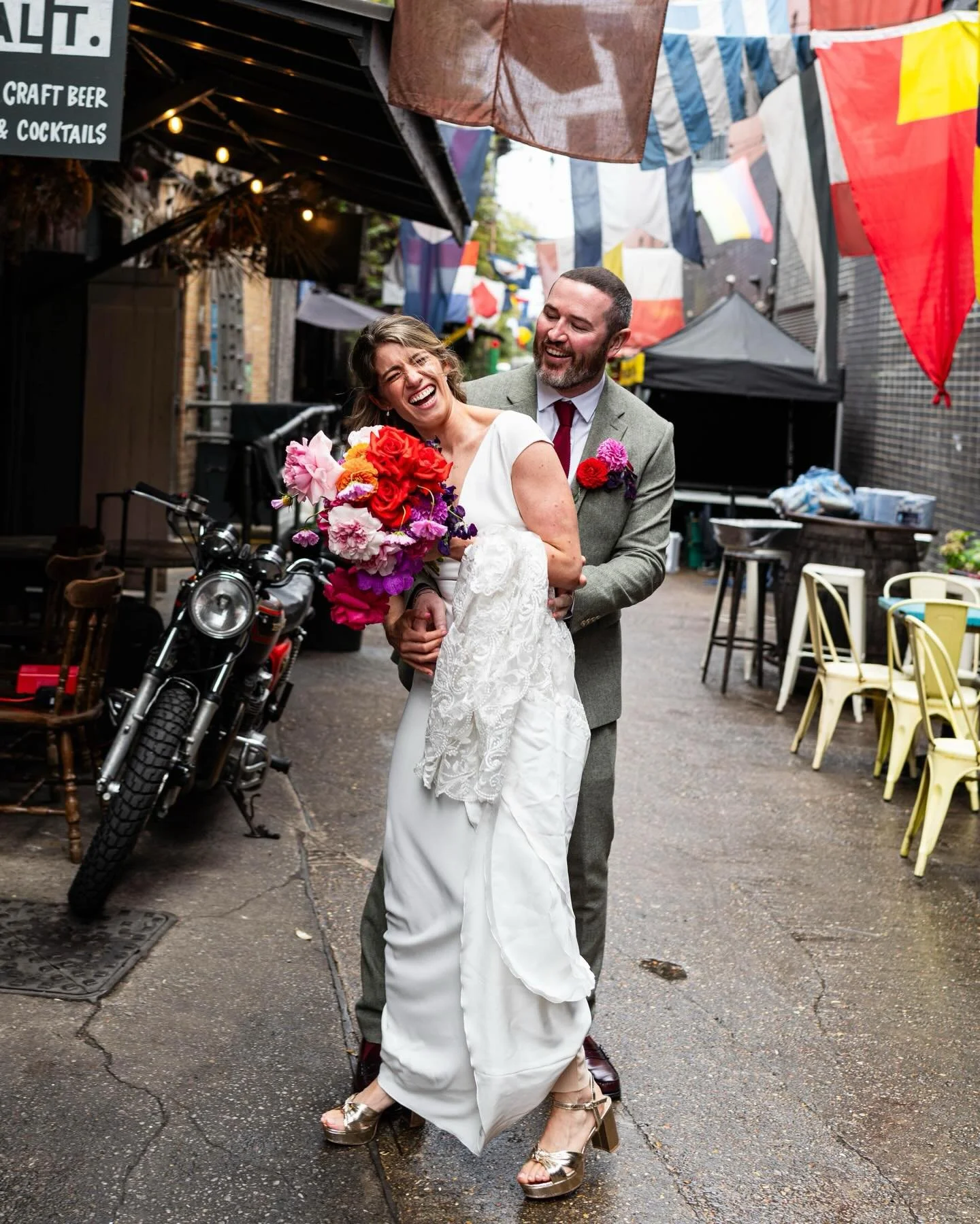 New review from Georgia and Cian! ✨

#londonweddingphotographer #londonweddingphotography
#Brightonweddingphotographer #sussexweddingphotographer #townhallweddingphotographer 

London Wedding Photographer | Candid and Natural Wedding Photography | To