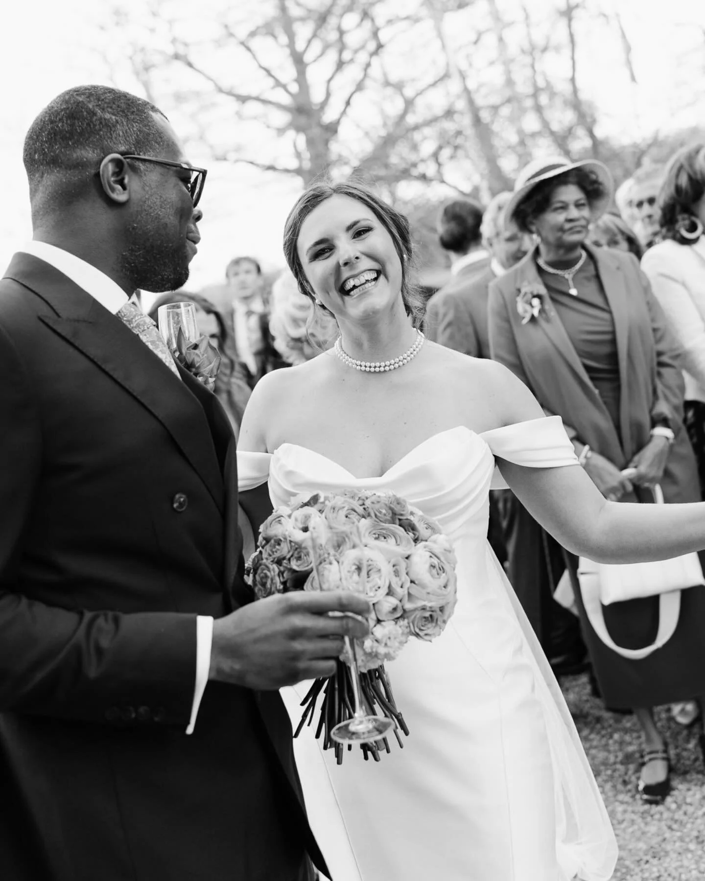JOY from Katy and Nii&rsquo;s day on Saturday! ✨🪩

Such a wonderful day, thank you so much for having me guys! 

Photographer: @sallyfaithphotography 
2nd: @lizzyhutchisonphotography 
Video: @timelessvideobytessa 
Venue: @mulberryhousehotel 
Band: @