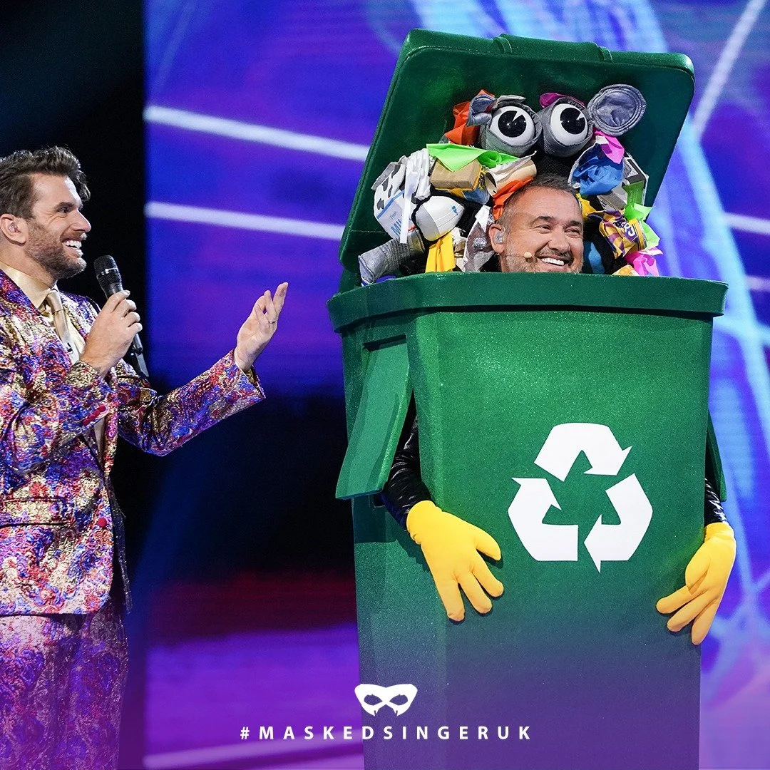 Stephen Hendry + Masked Singer